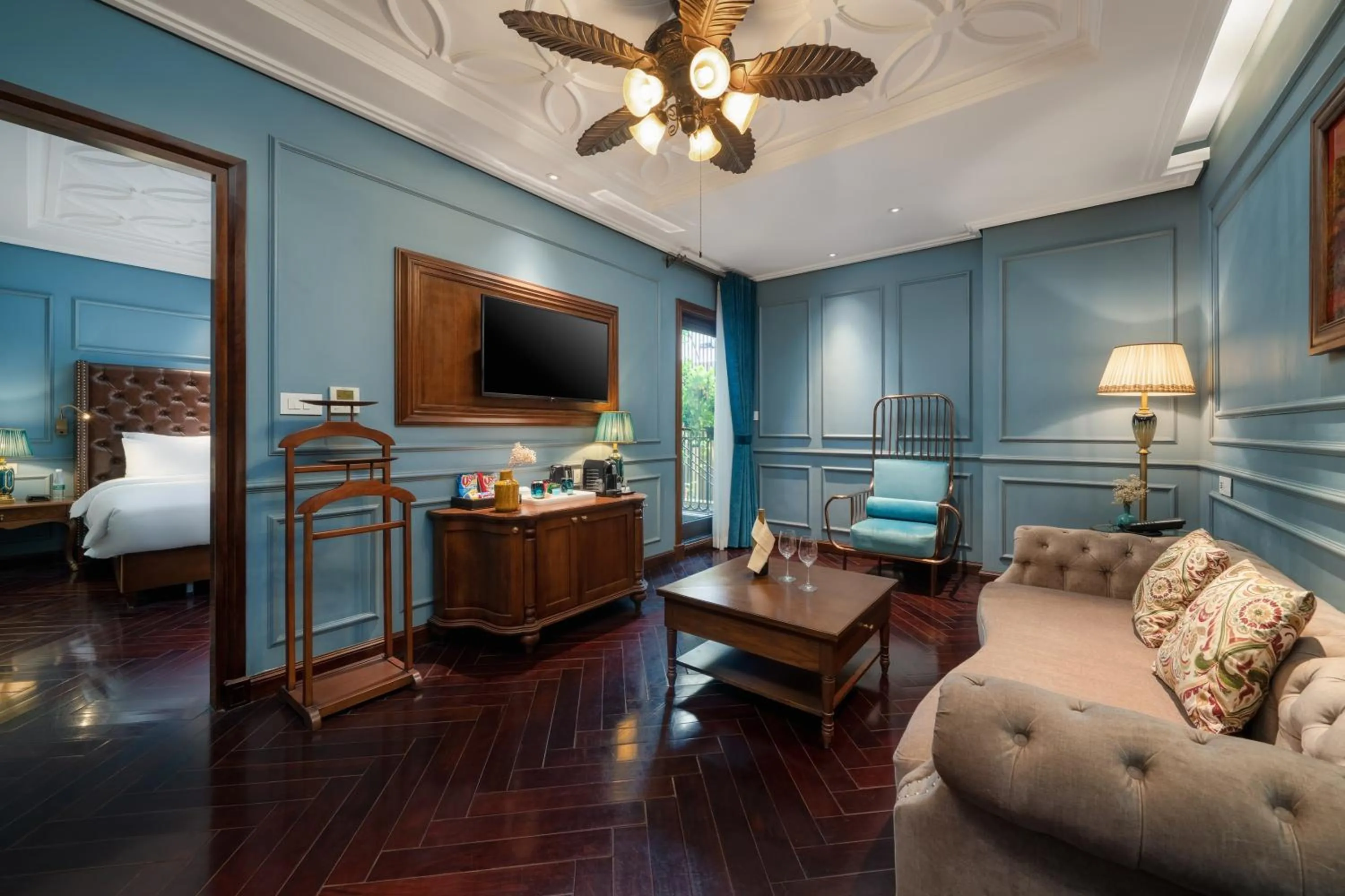 Photo of the whole room, Bed in Peridot Grand Luxury Boutique Hotel