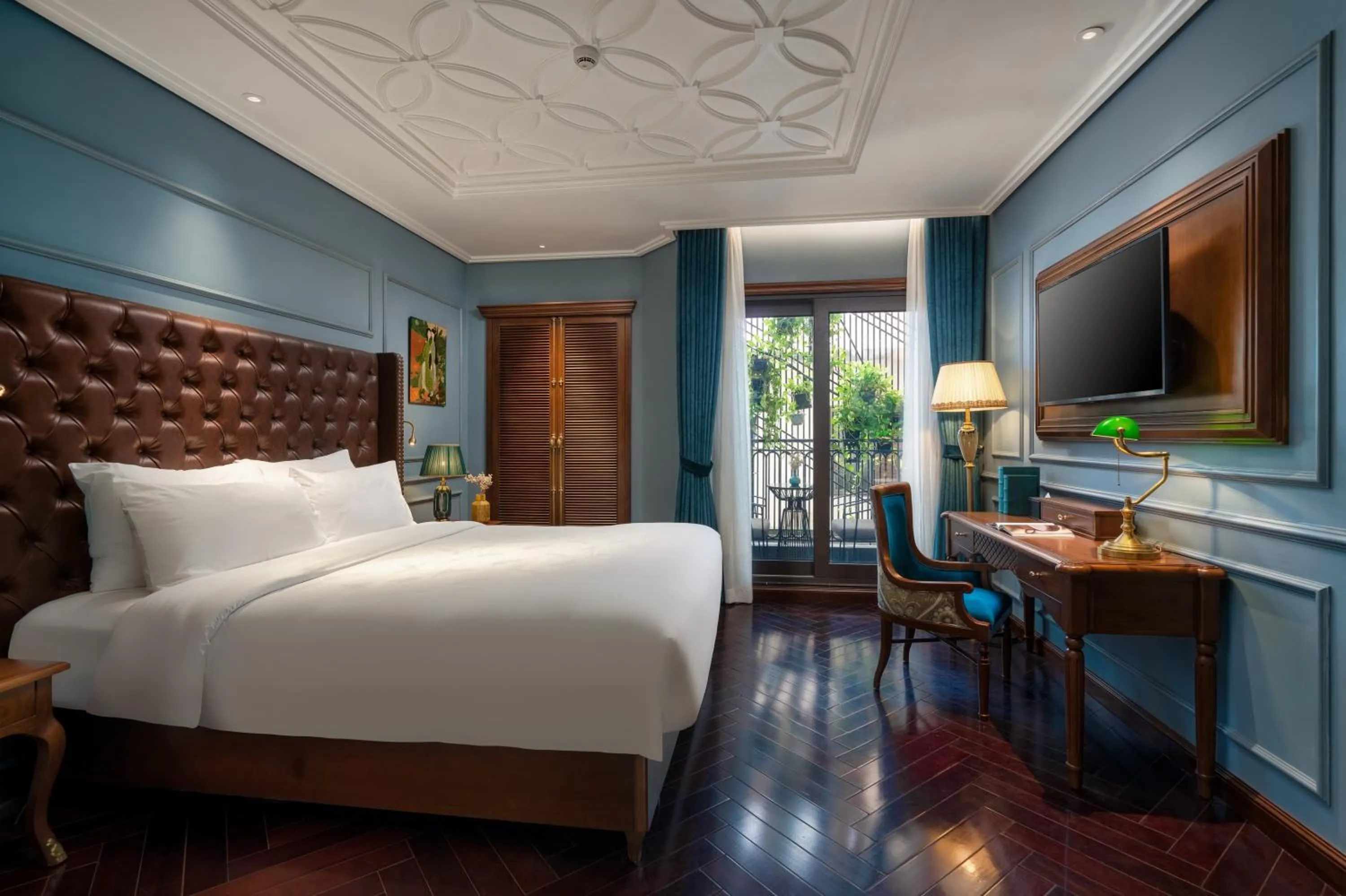 Bedroom, Bed in Peridot Grand Luxury Boutique Hotel