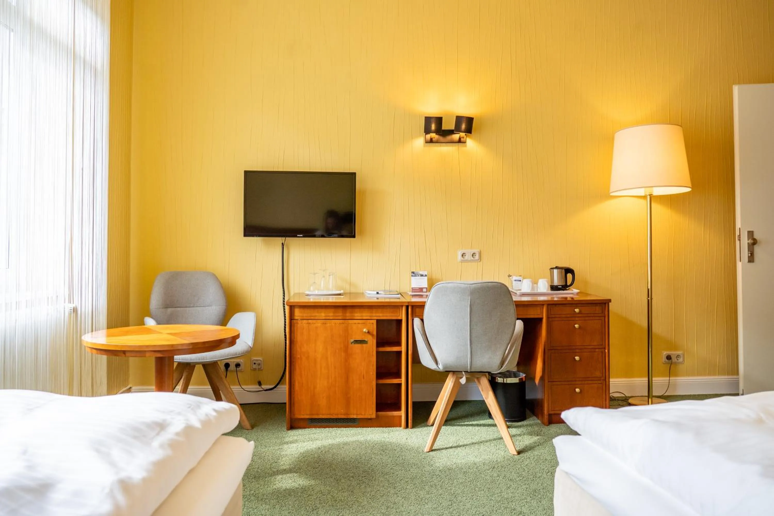 Photo of the whole room, Bed in Hotel Haus Martens