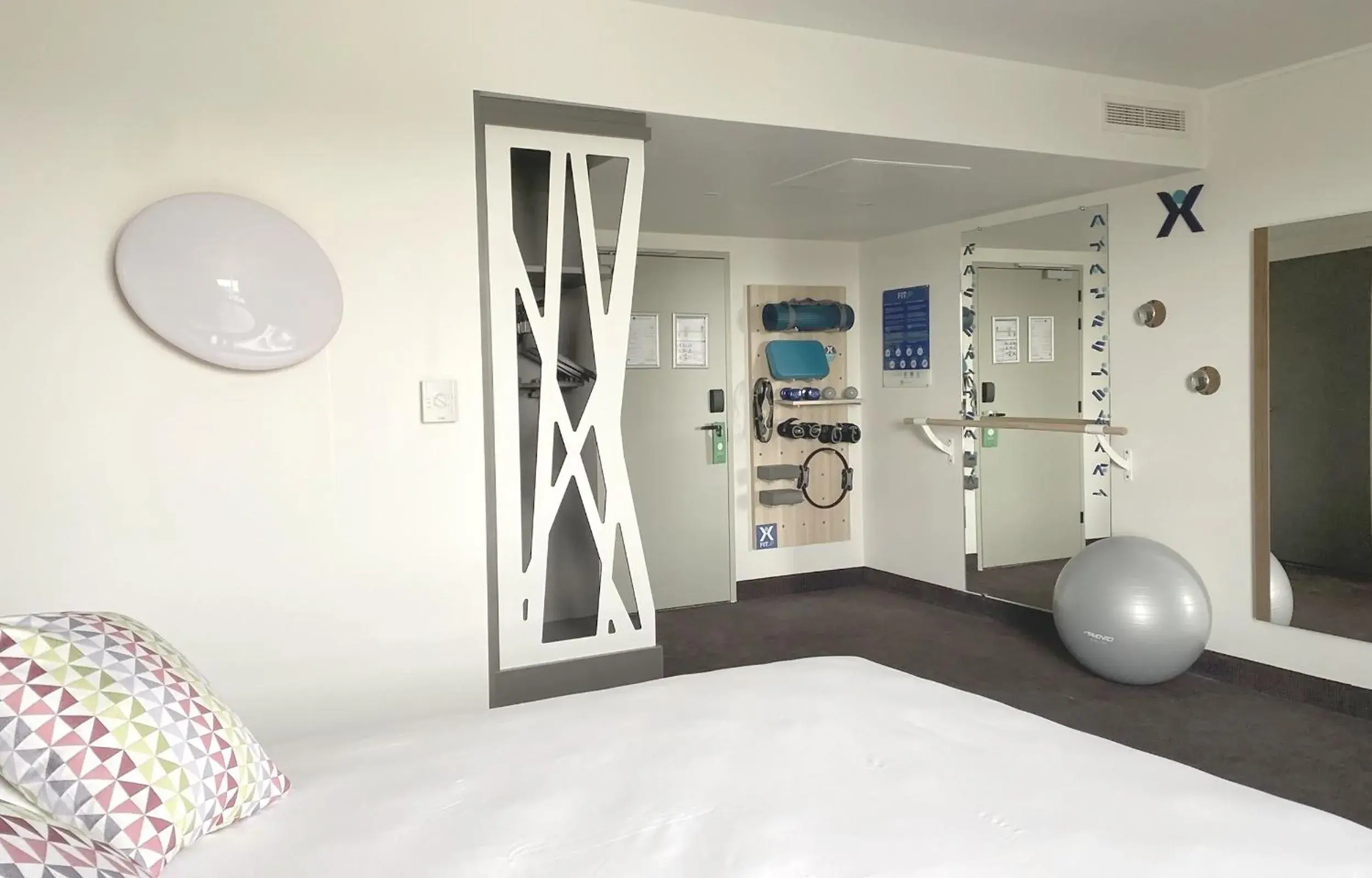 1 Double Bed - FitUP Room in Campanile PRIME - Rungis Orly 1 Double Bed - FitUP Room in Campanile PRIME - Rungis Orly
