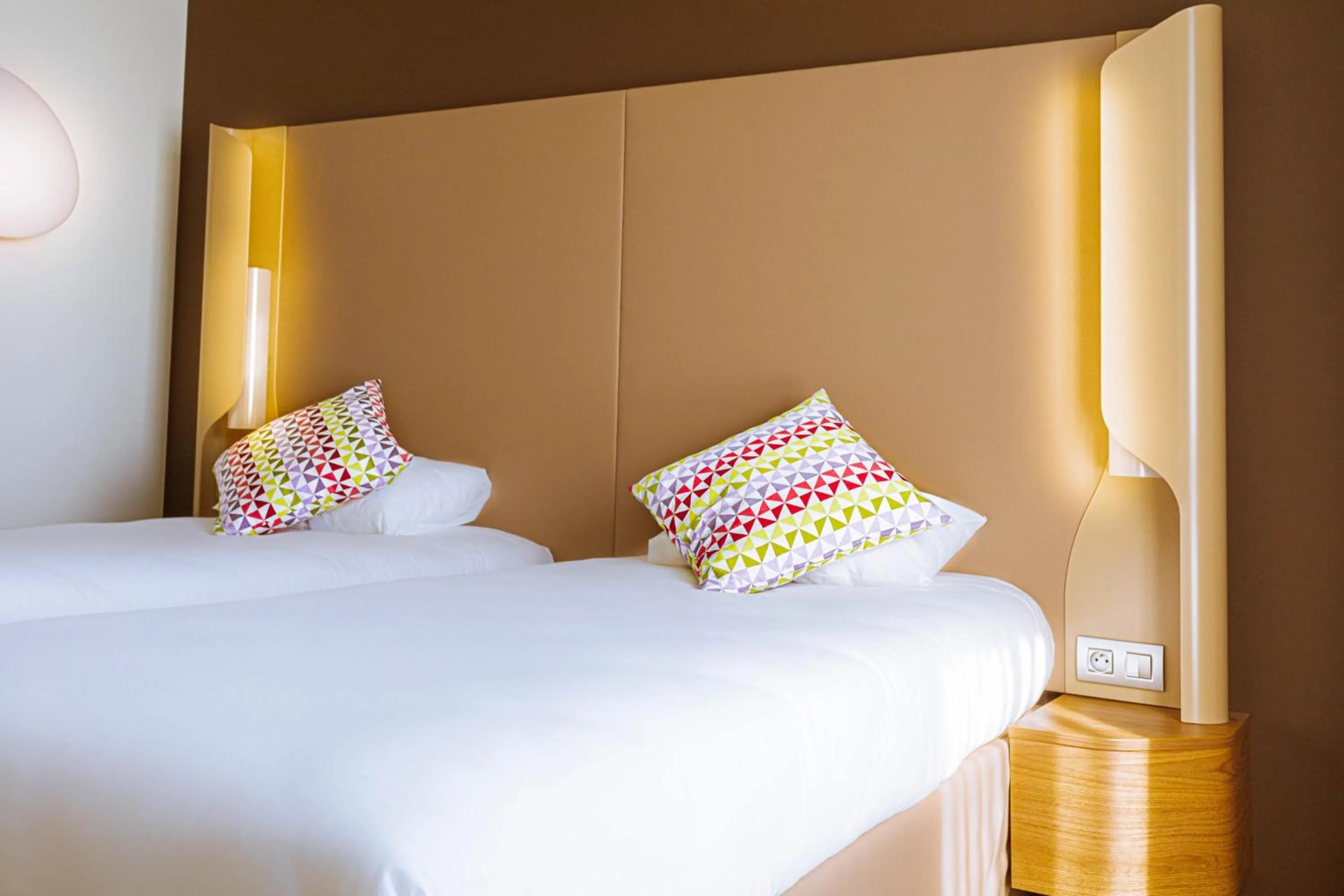 Bedroom, Bed in Campanile PRIME - Rungis Orly