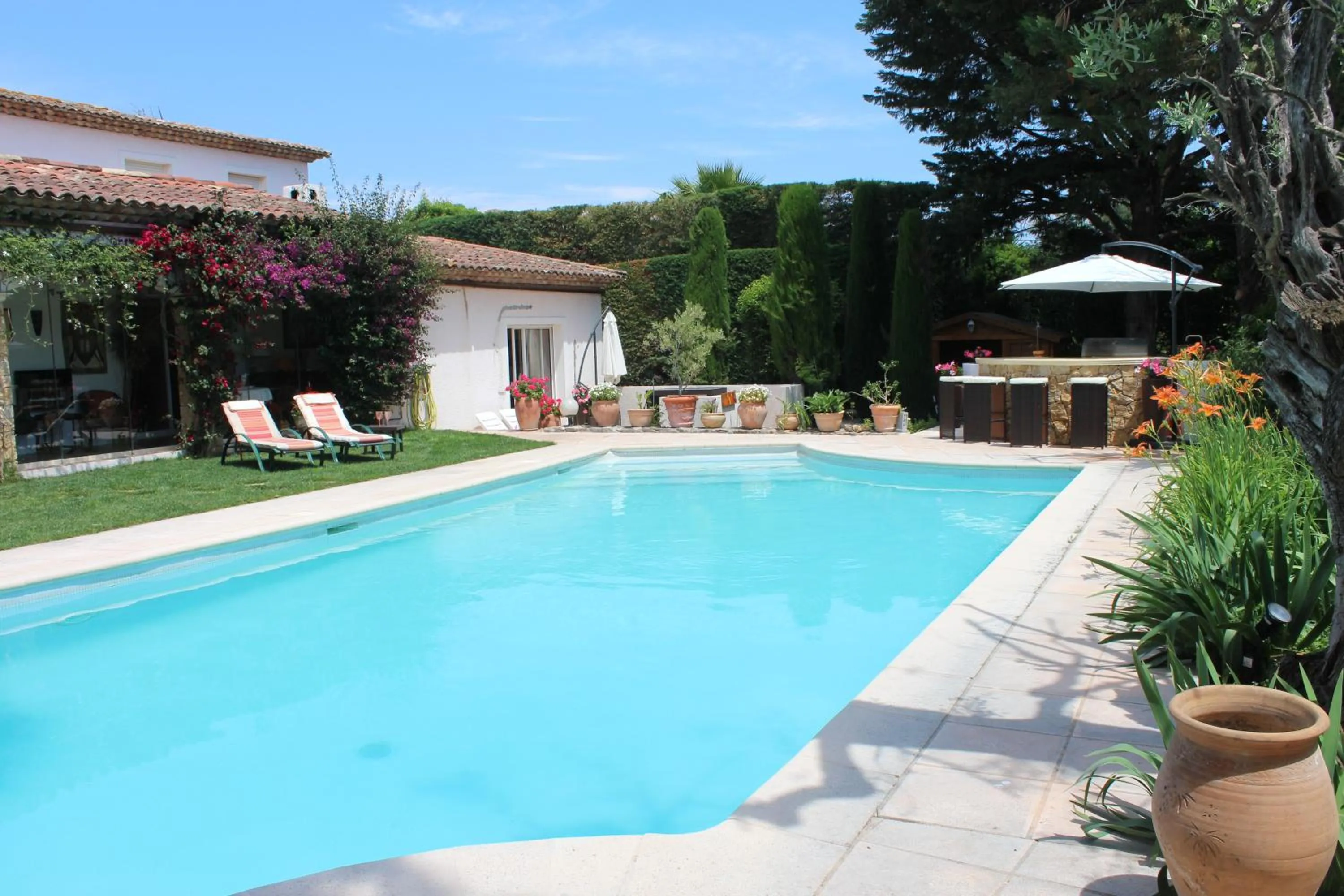 Property building in La Villa Topi