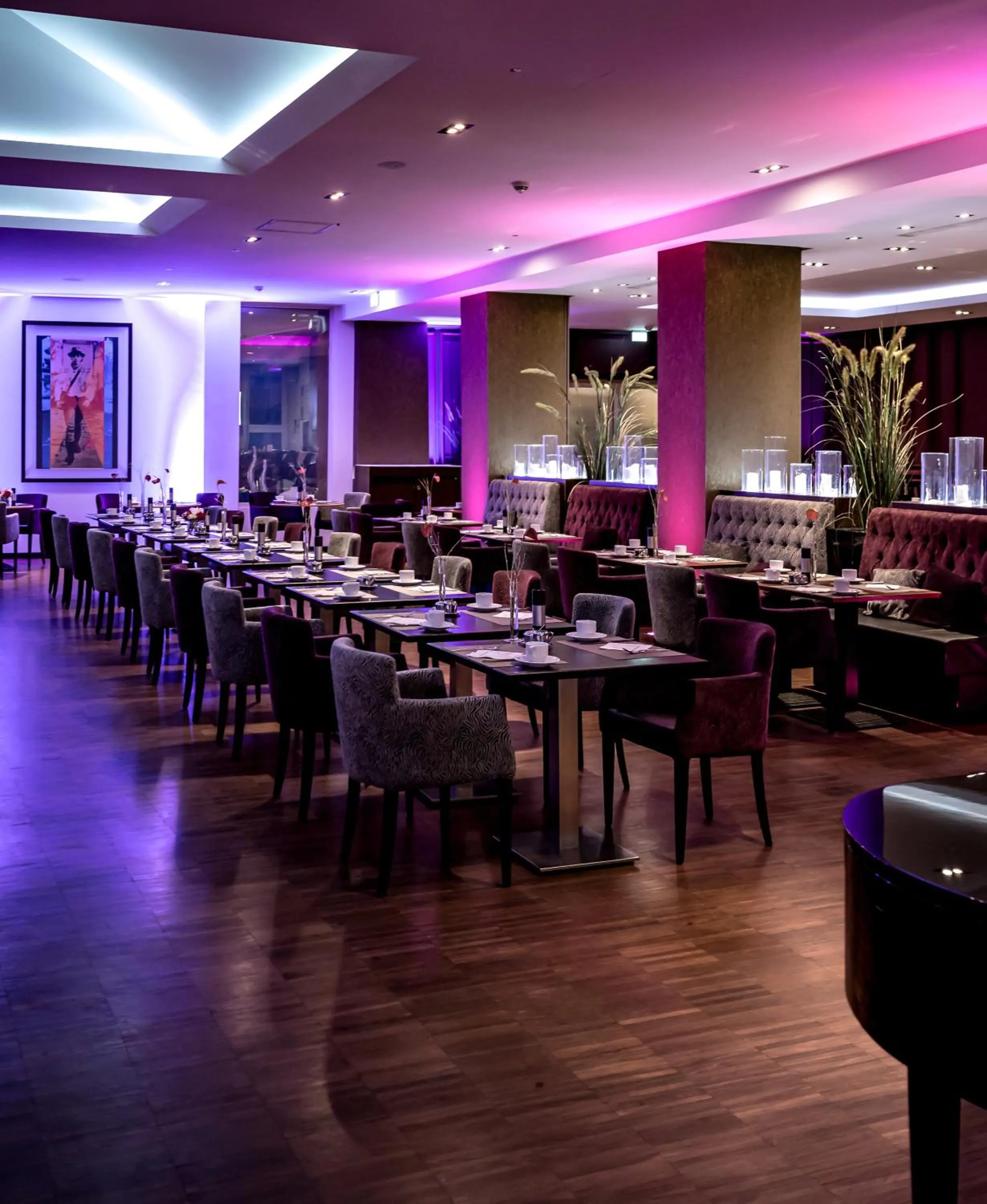 Restaurant/places to eat in Schlosshotel Kassel