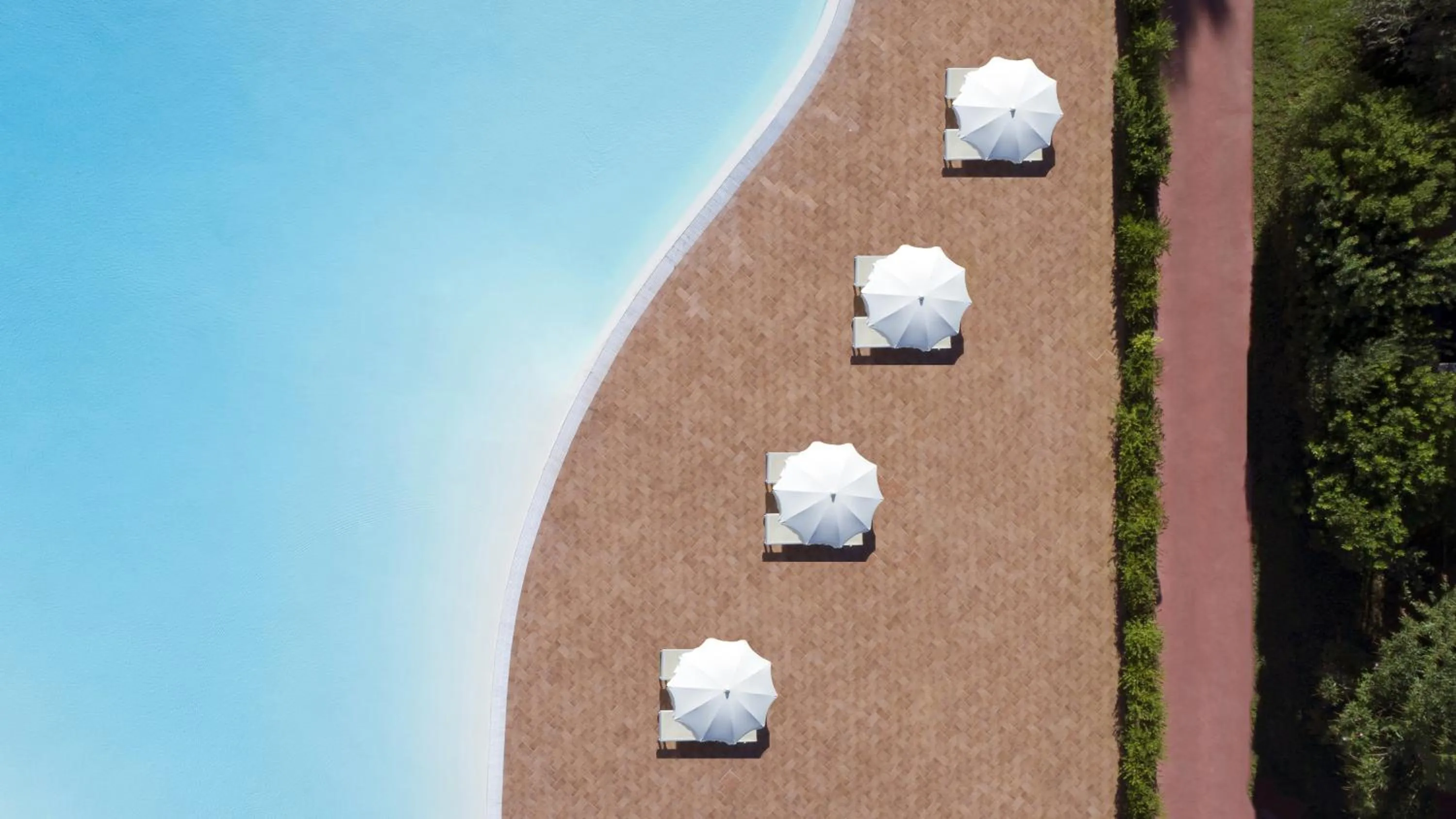 Swimming pool in Marina Torre Navarrese Resort