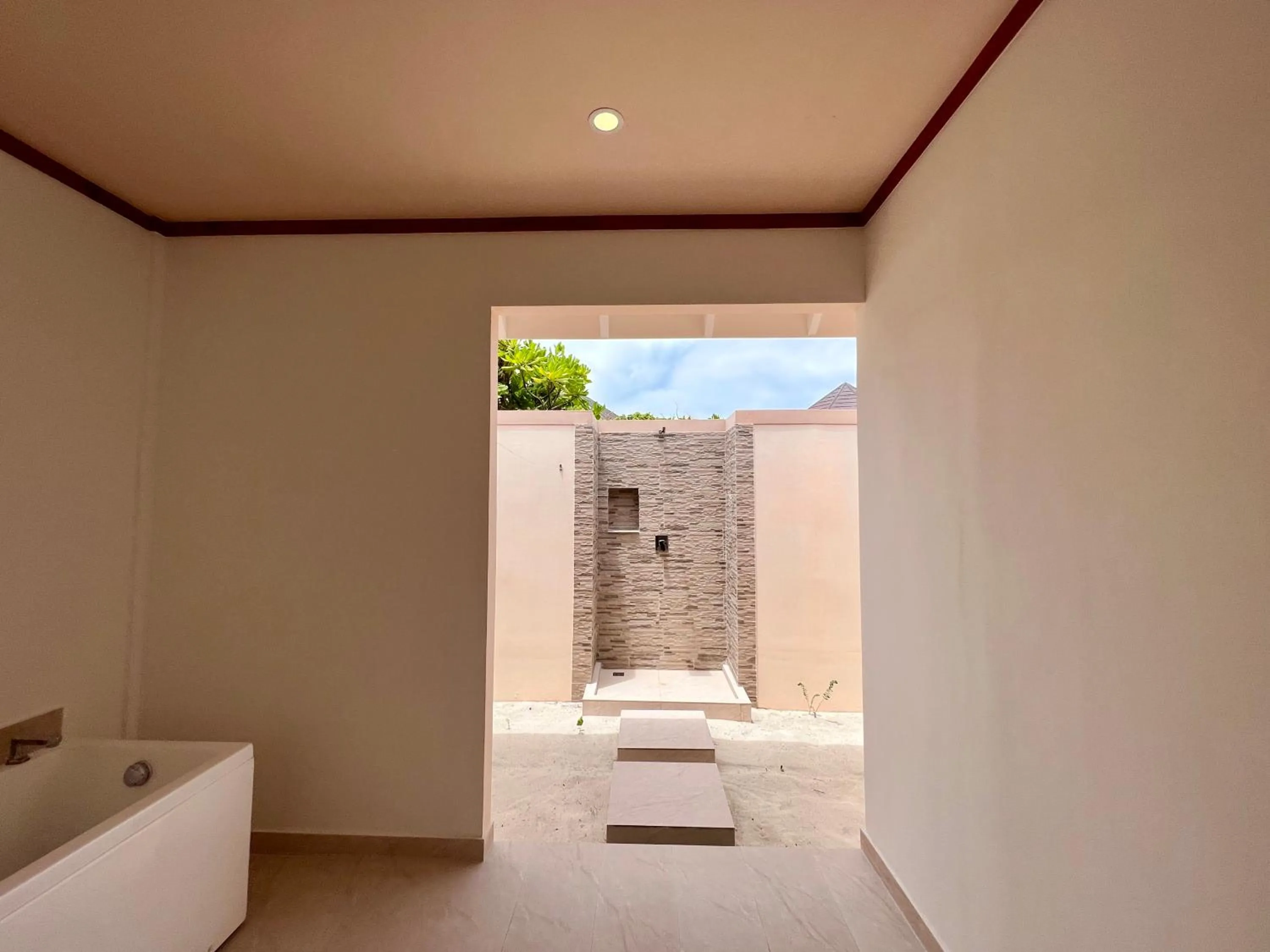 Bathroom in Brennia Kottefaru Maldives
