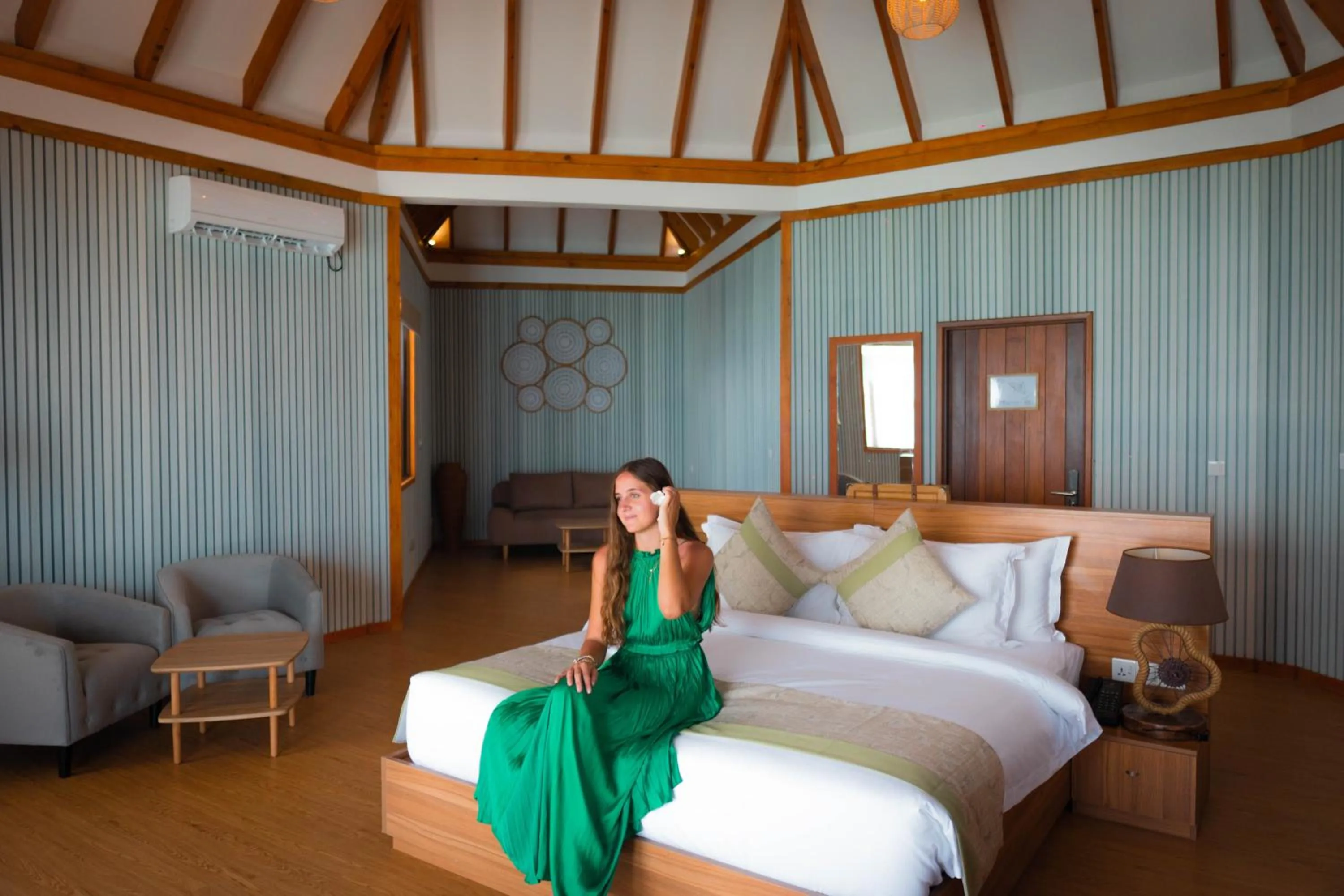 Bedroom, Bed in Brennia Kottefaru Maldives