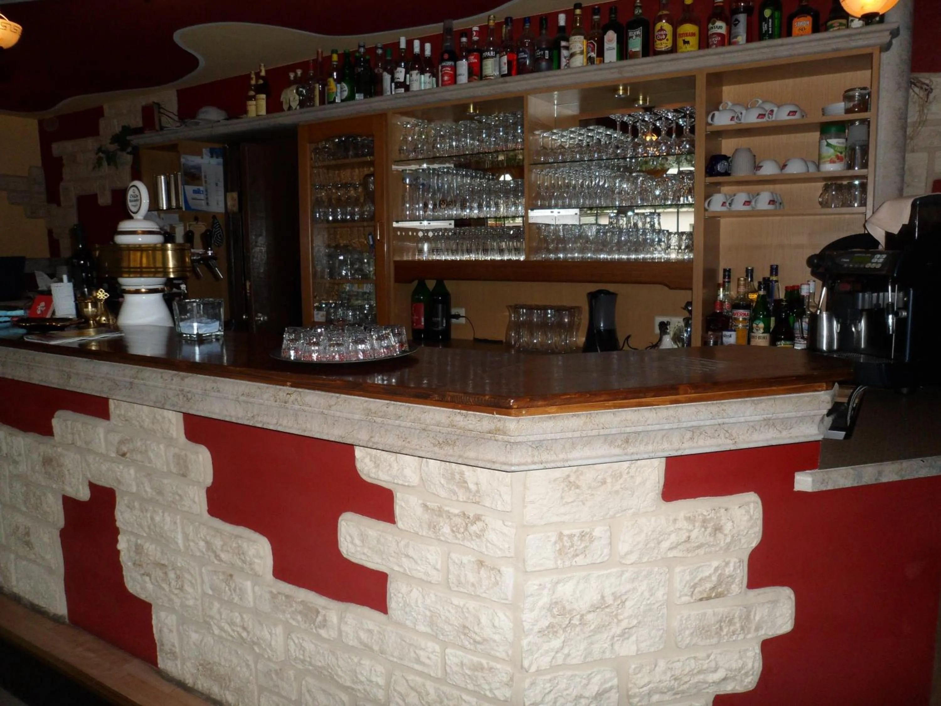 Lounge or bar in Hotel Taverne Inos