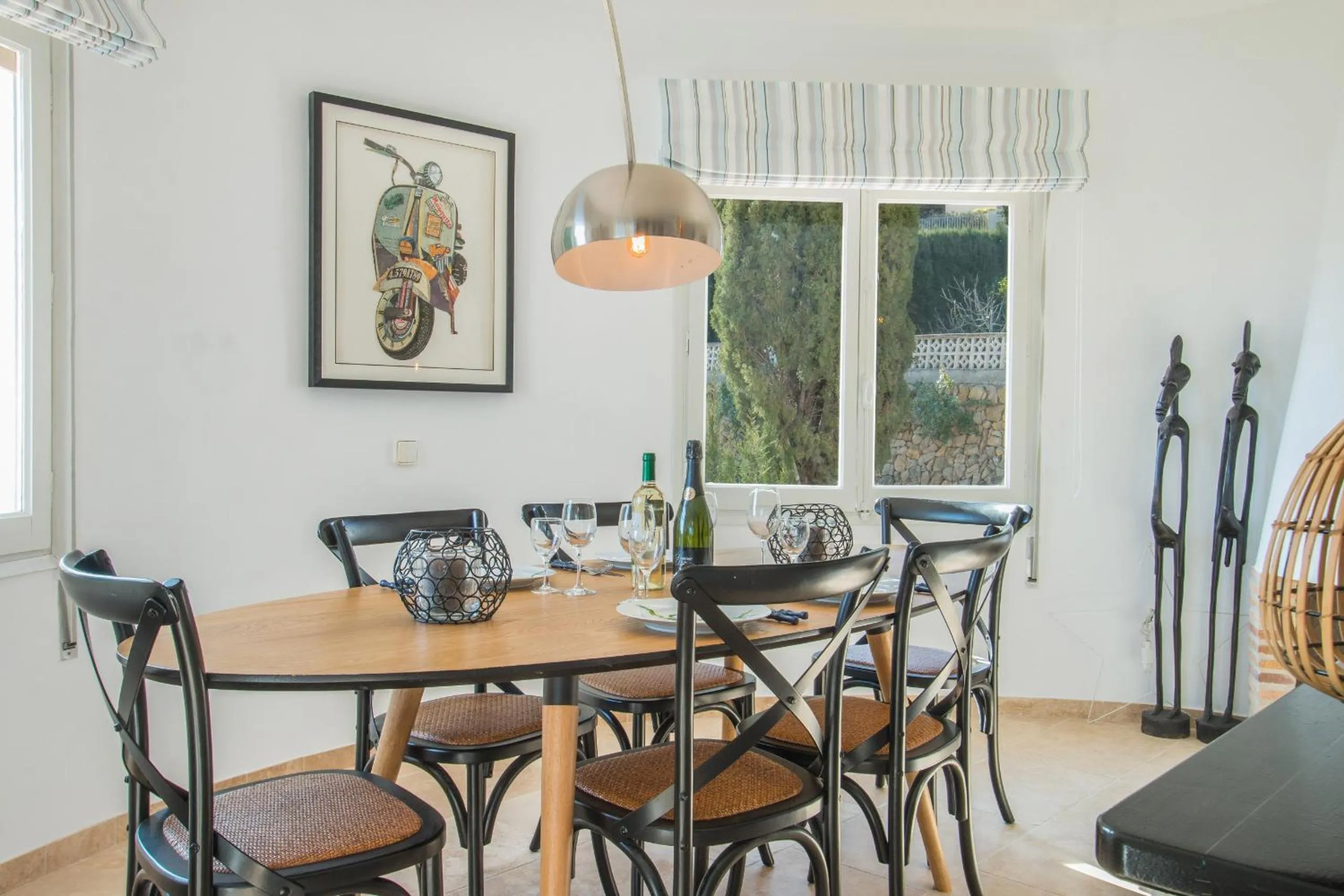 Dining area in Villa Teranga - PlusHolidays