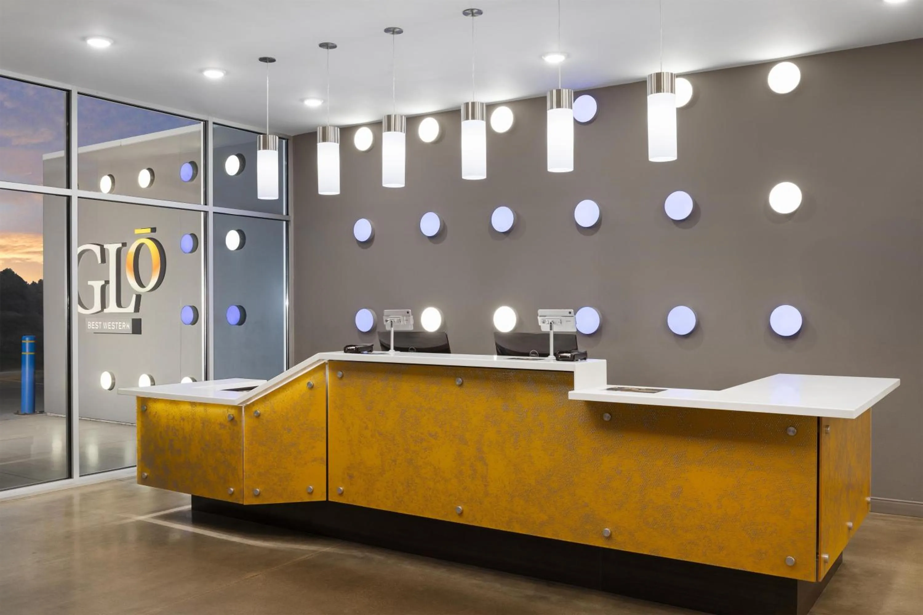 Lobby or reception in GLō Best Western Dawley Farms In Sioux Falls