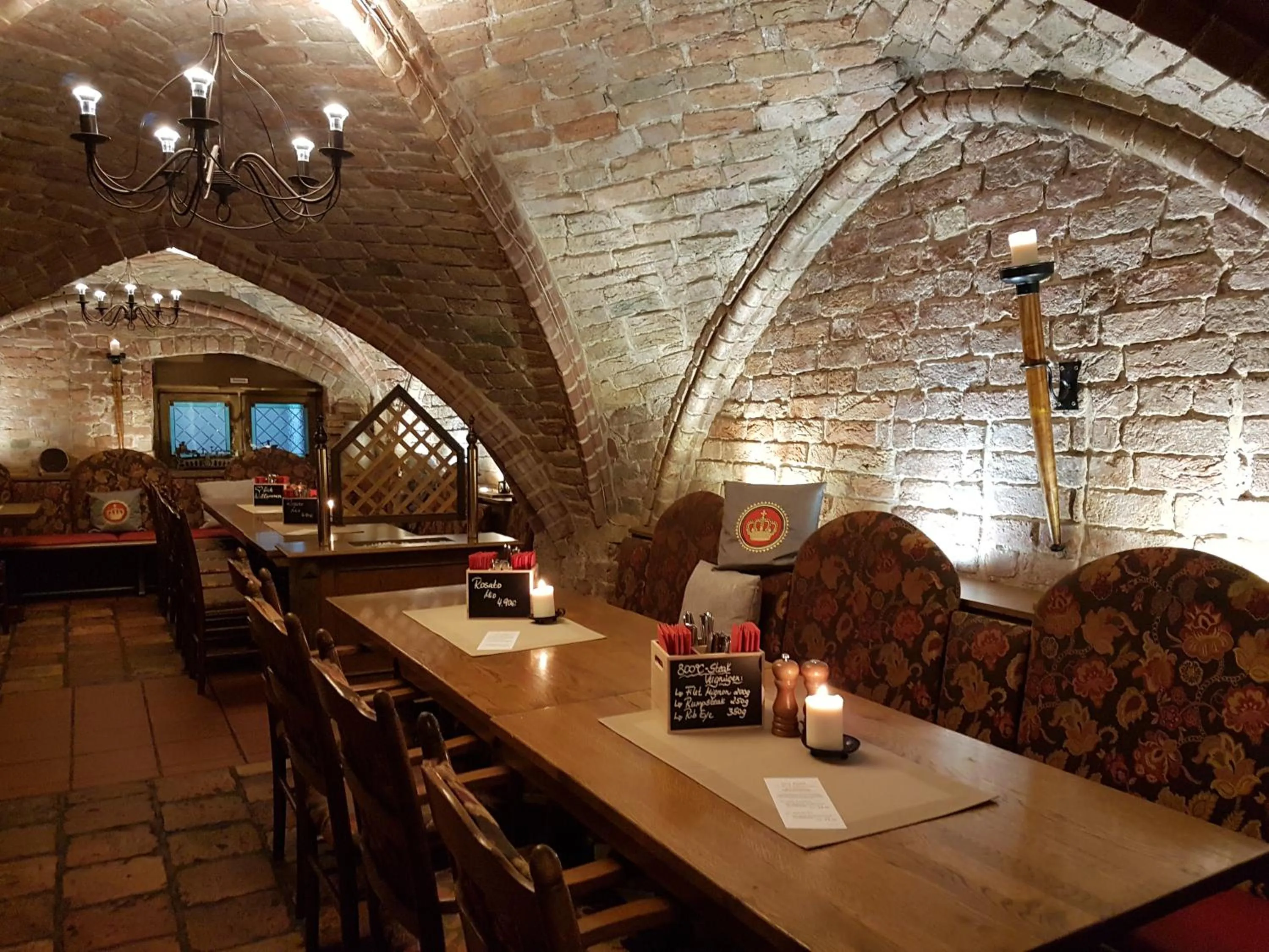 Restaurant/places to eat in Hotel Am Hopfenmarkt