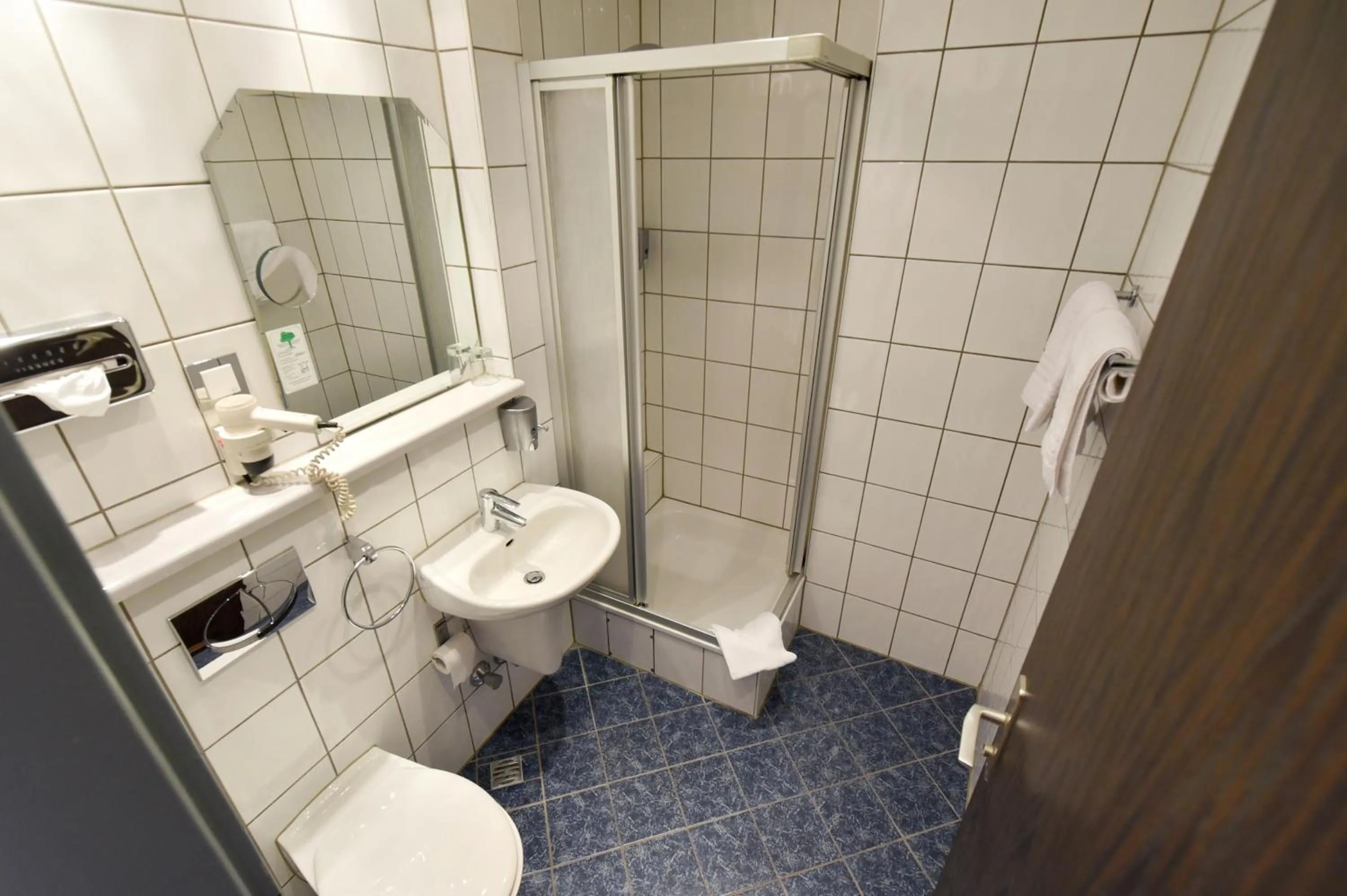 Bathroom in Hotel Schumacher Düsseldorf