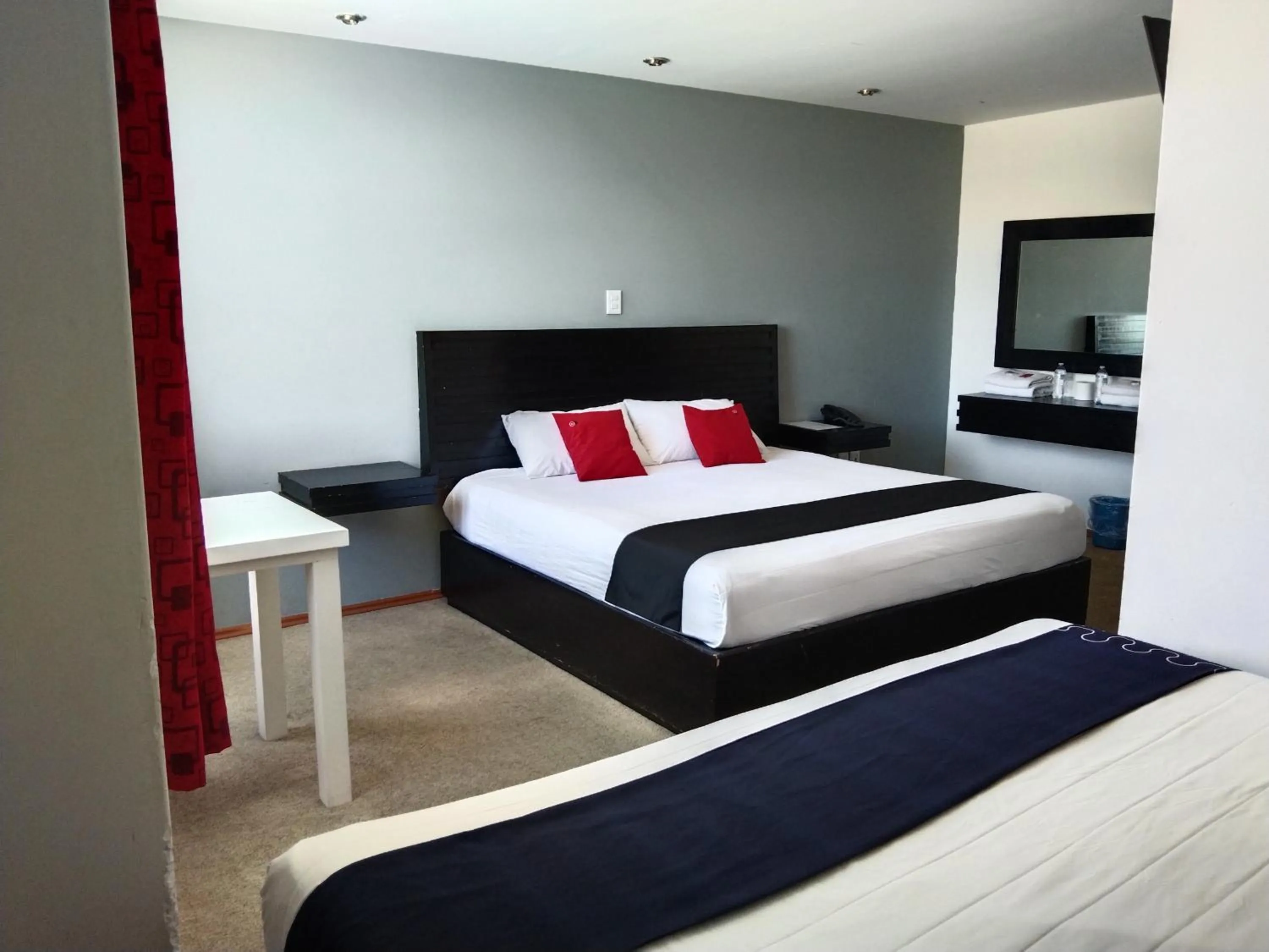 Bedroom, Bed in Hotel Euro Confort,Pachuca