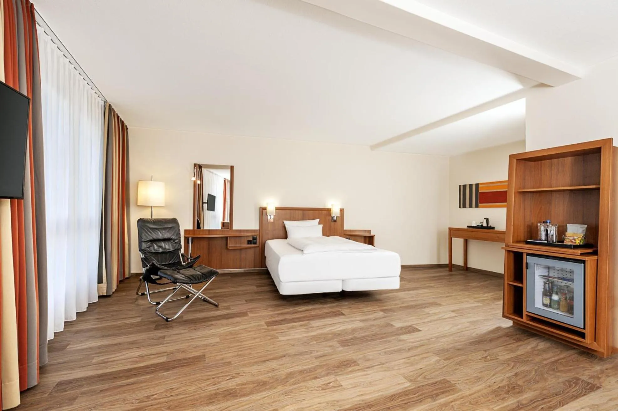 Bedroom, Bed in NH München Ost Conference Center