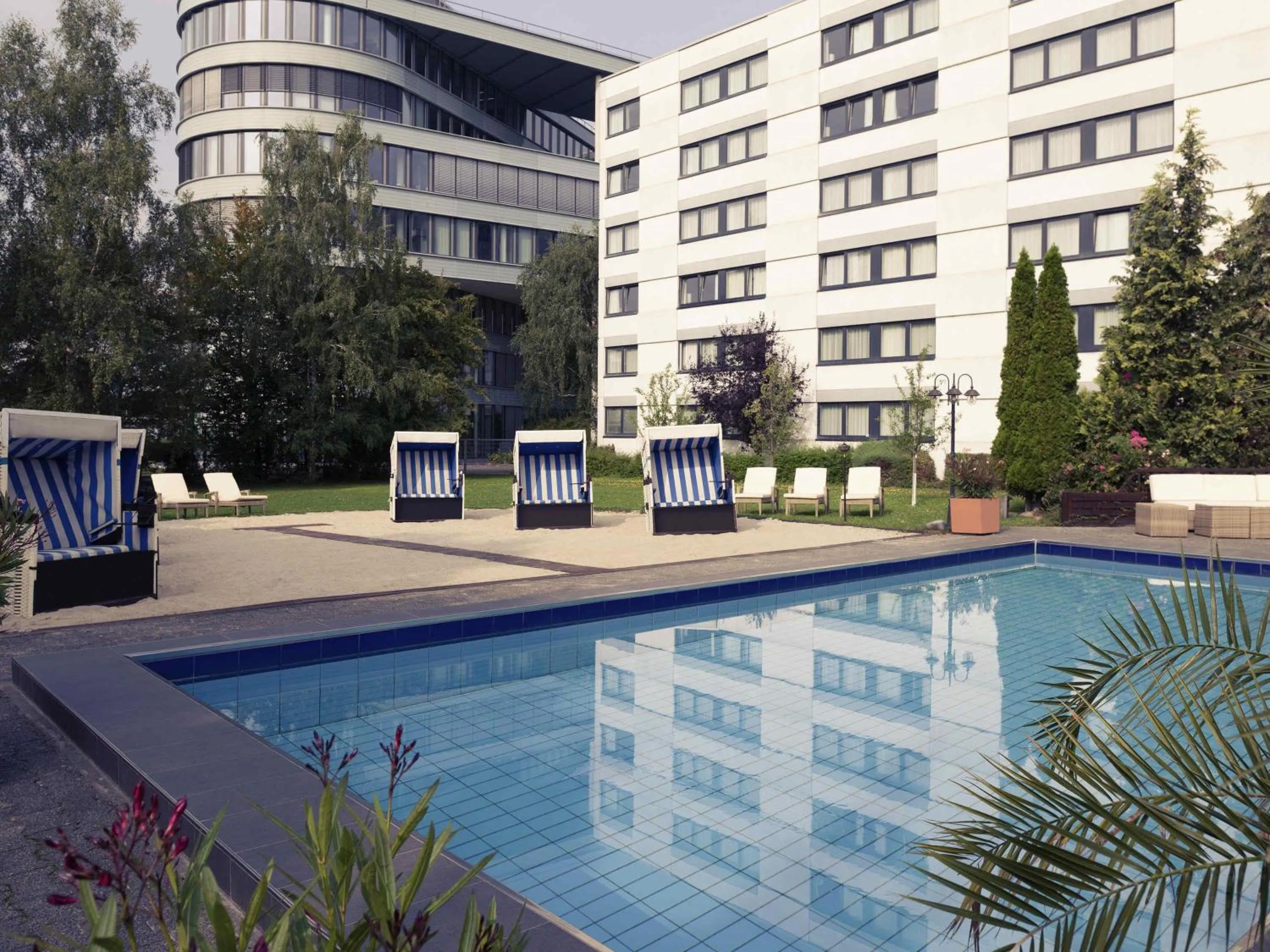 Property building in Mercure Hotel Frankfurt Eschborn Ost