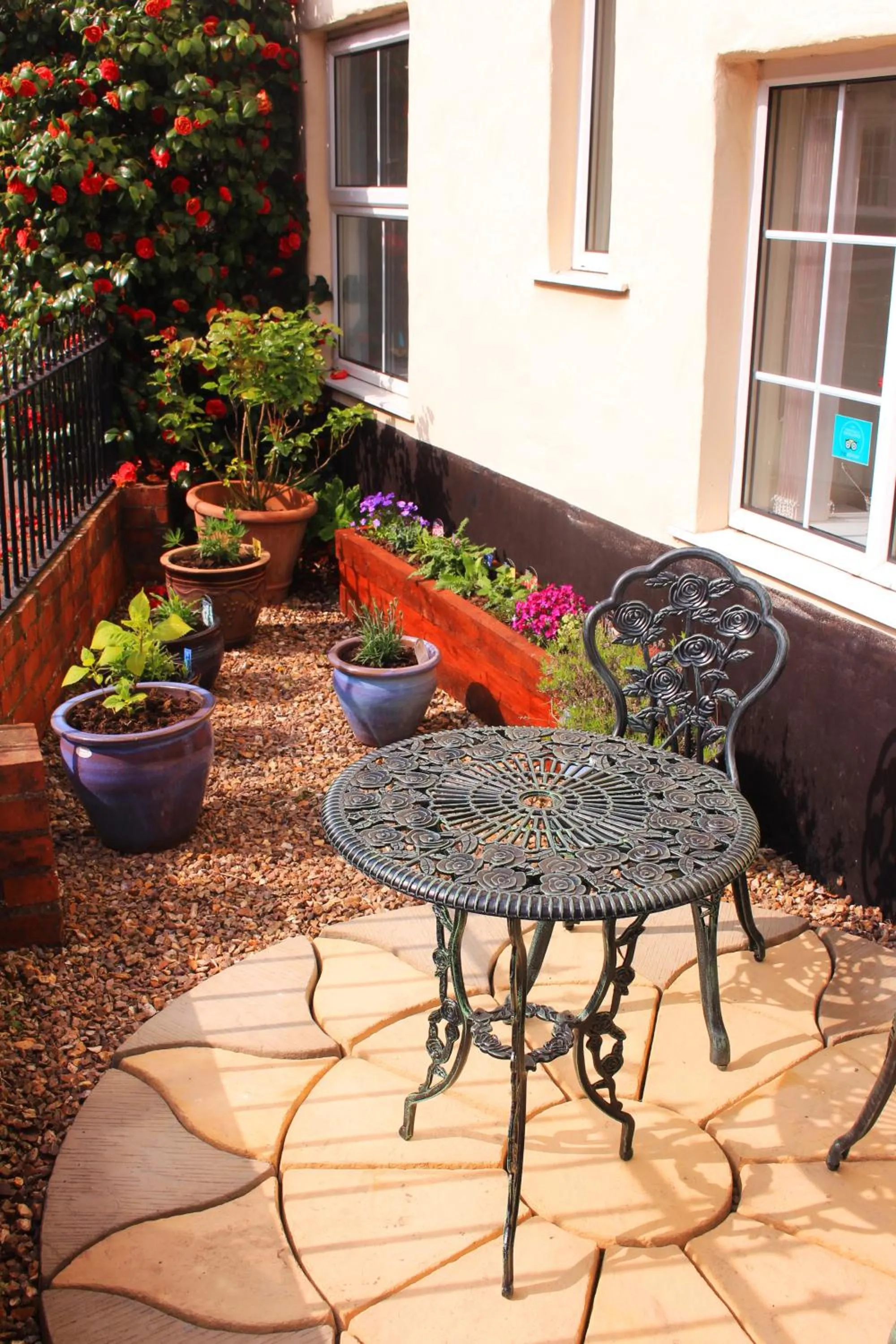 Garden in The Cottage B&B