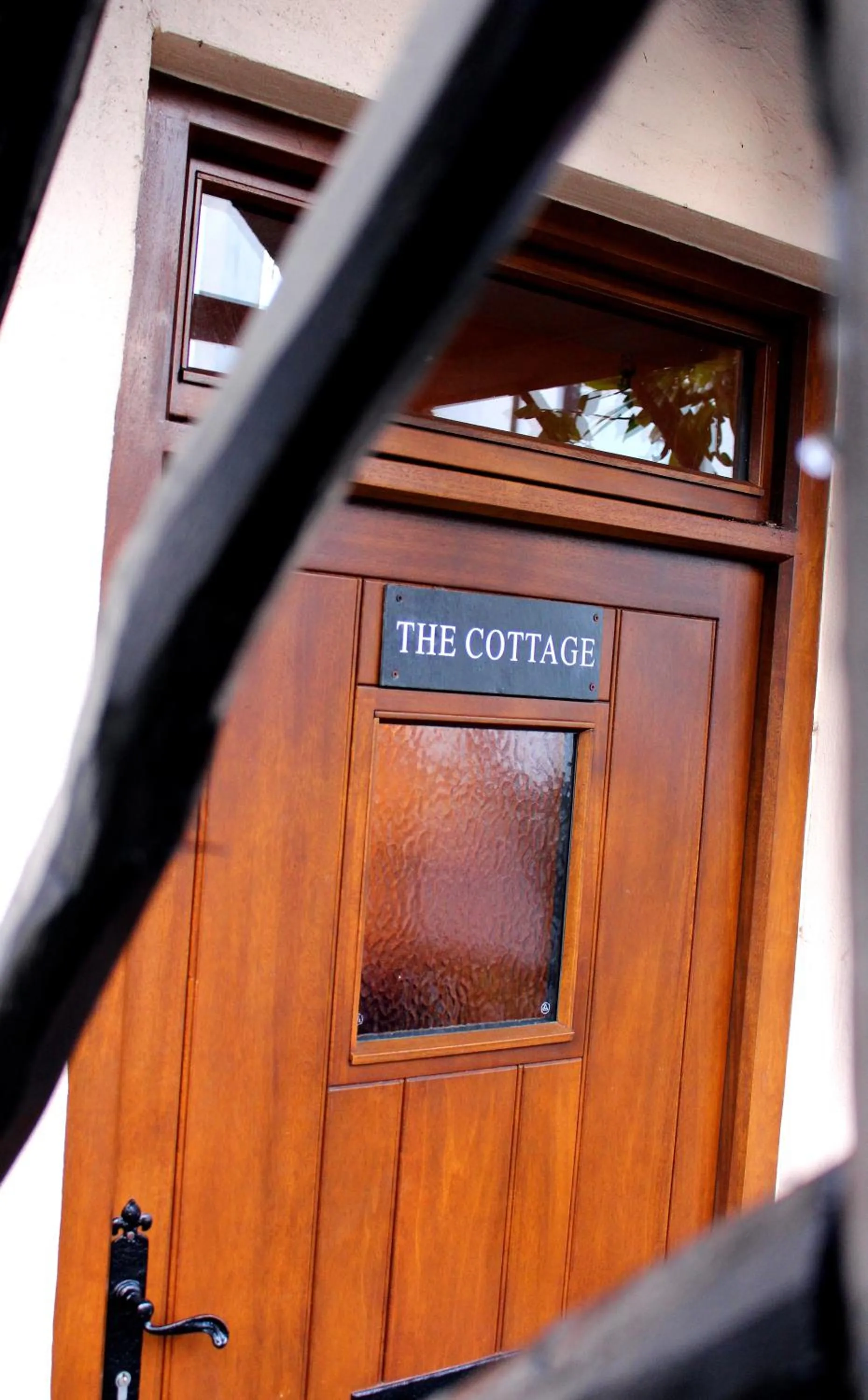 Facade/entrance in The Cottage B&B