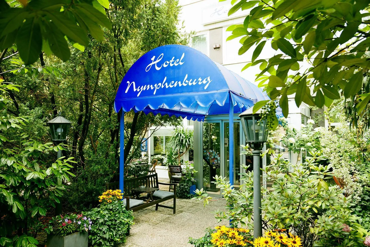 Facade/entrance in Hotel Nymphenburg City - München