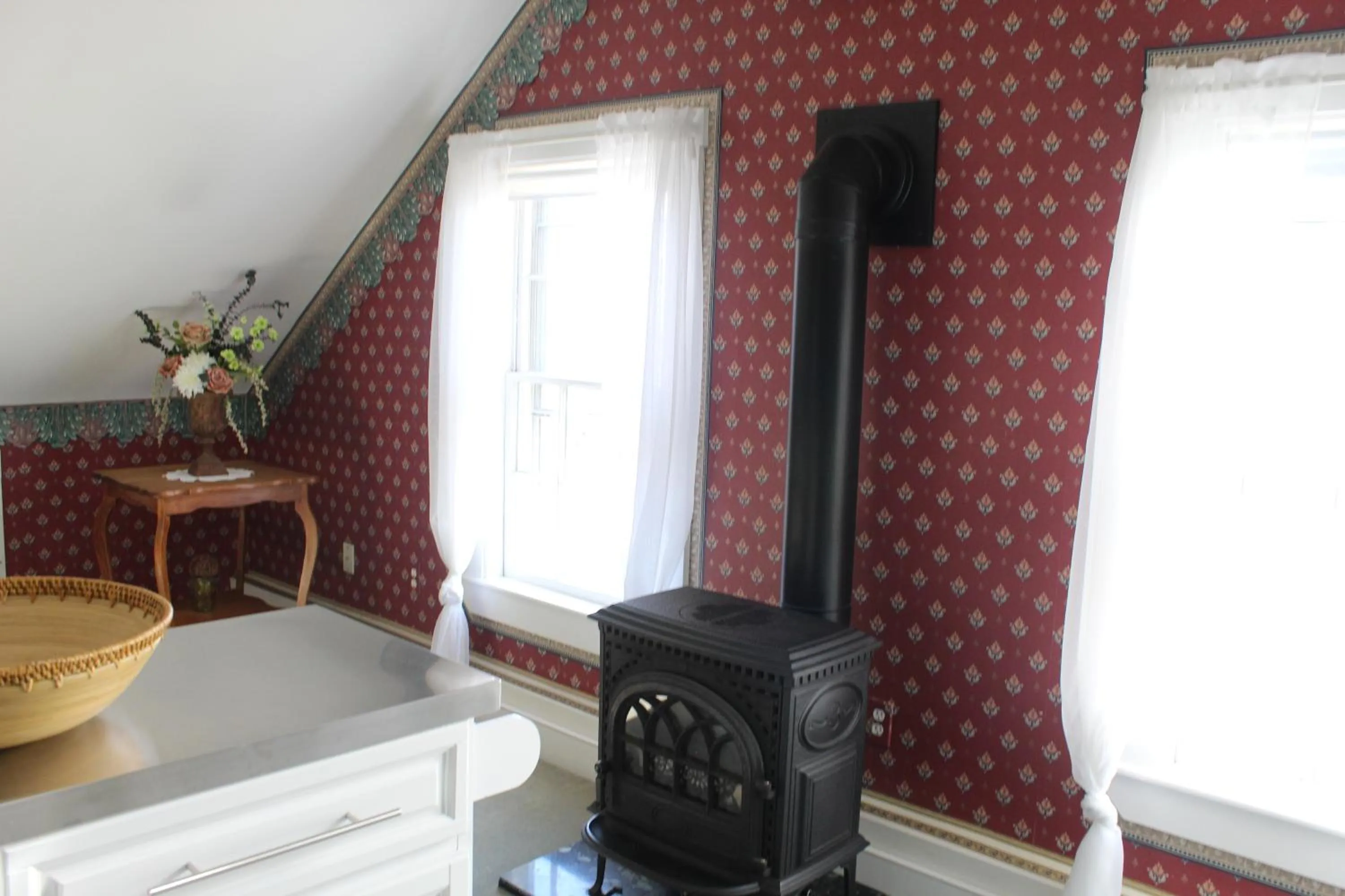 Decorative detail in Old Orchard Beach Inn