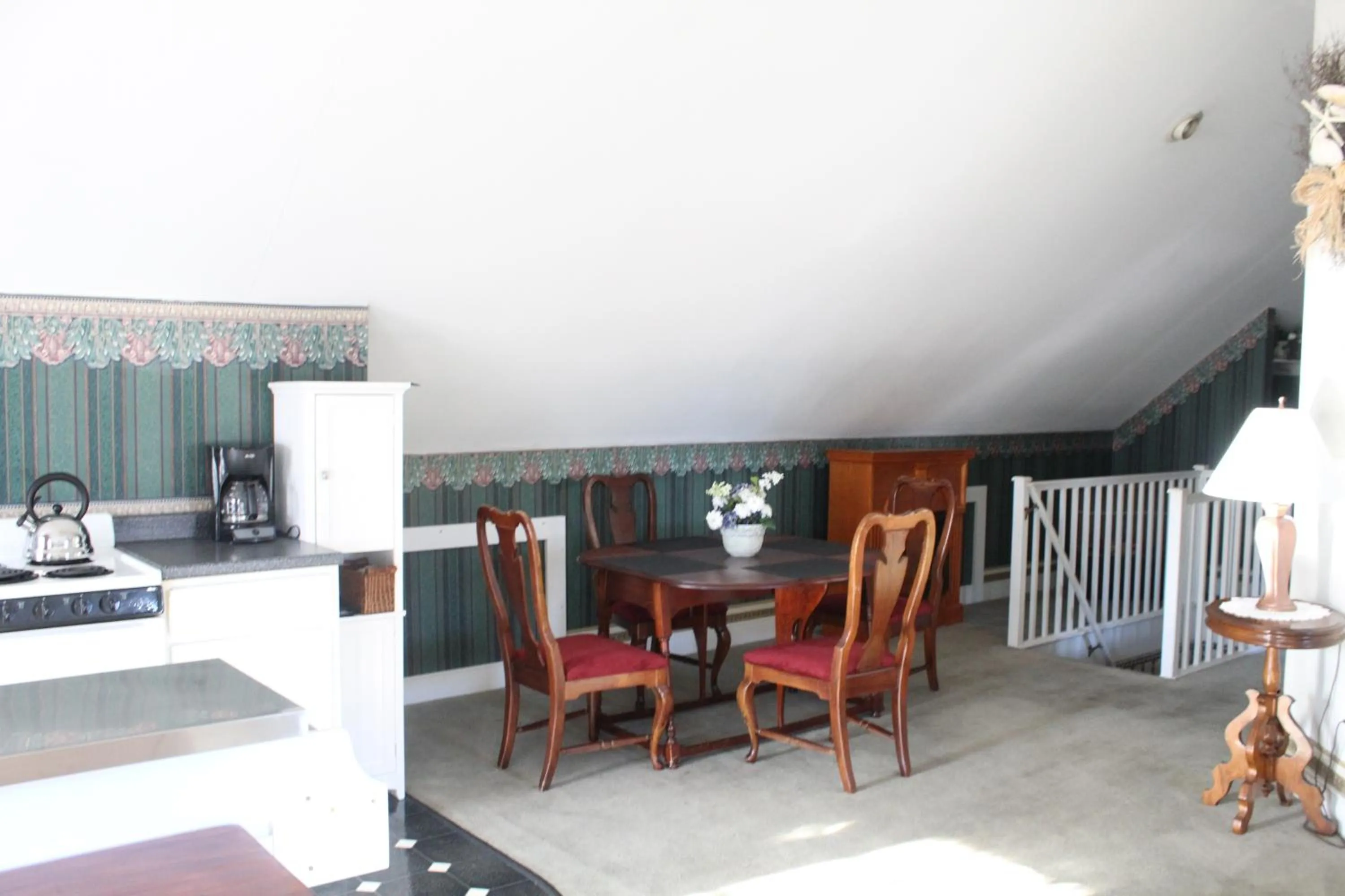 Dining area in Old Orchard Beach Inn