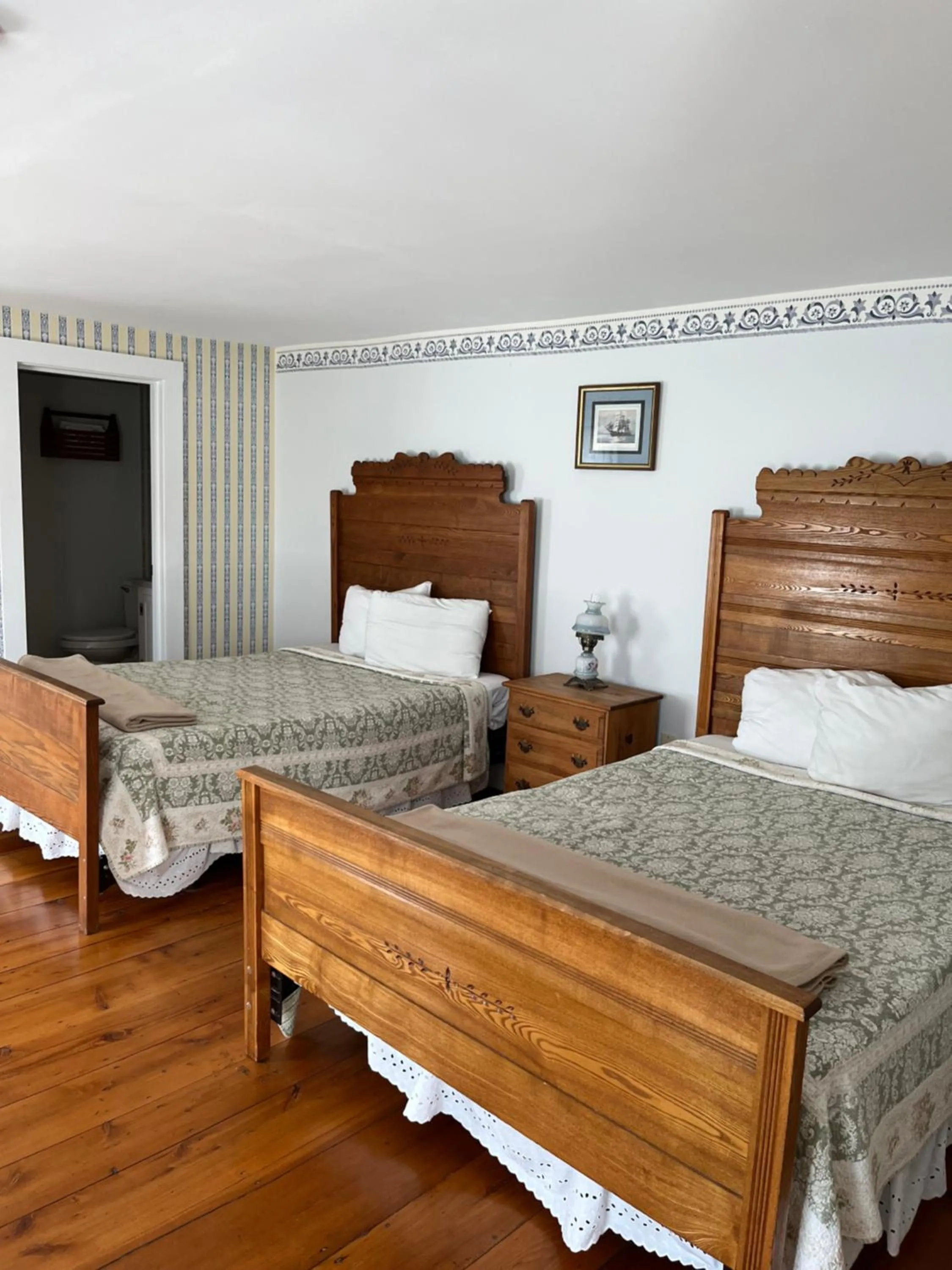 Bed in Old Orchard Beach Inn