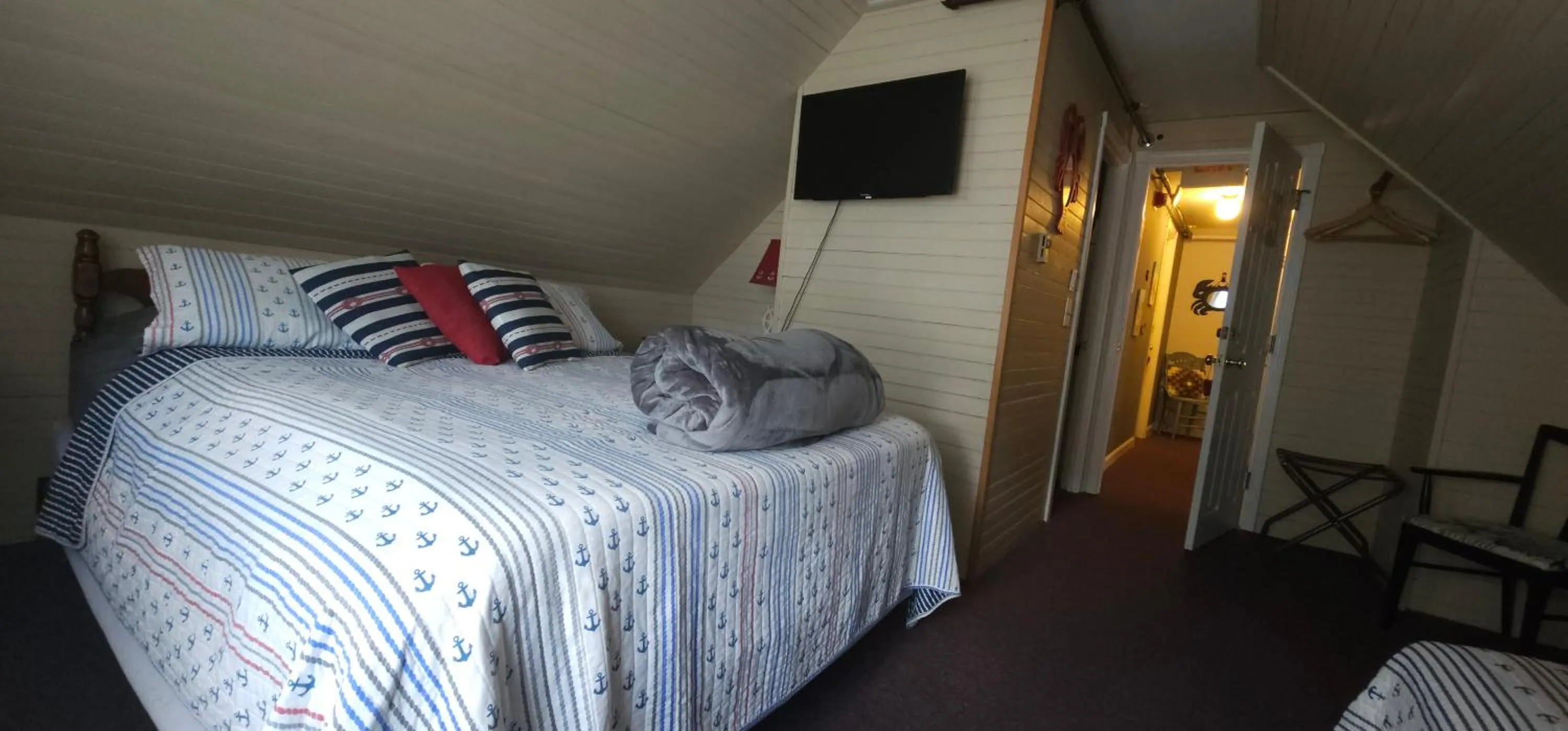 Bed in Old Orchard Beach Inn