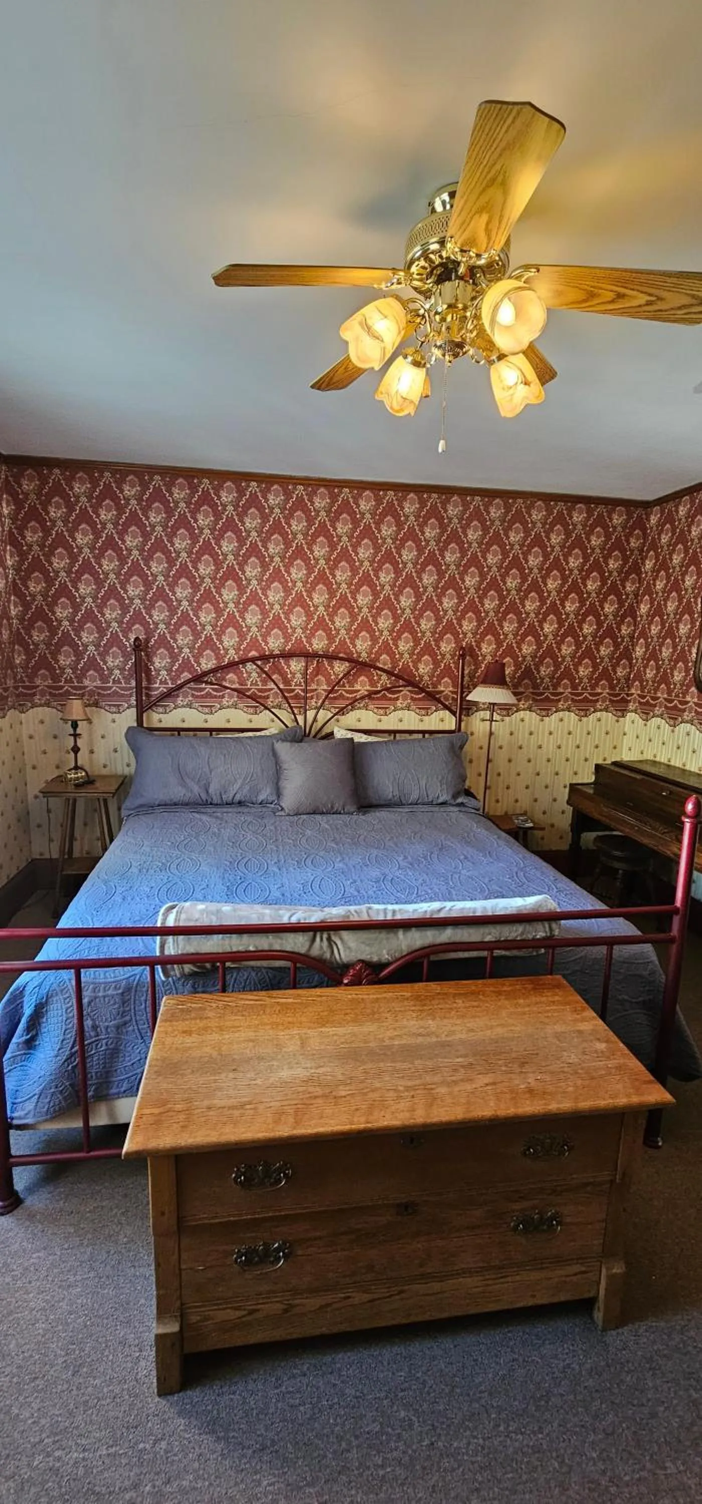 Bed in Old Orchard Beach Inn
