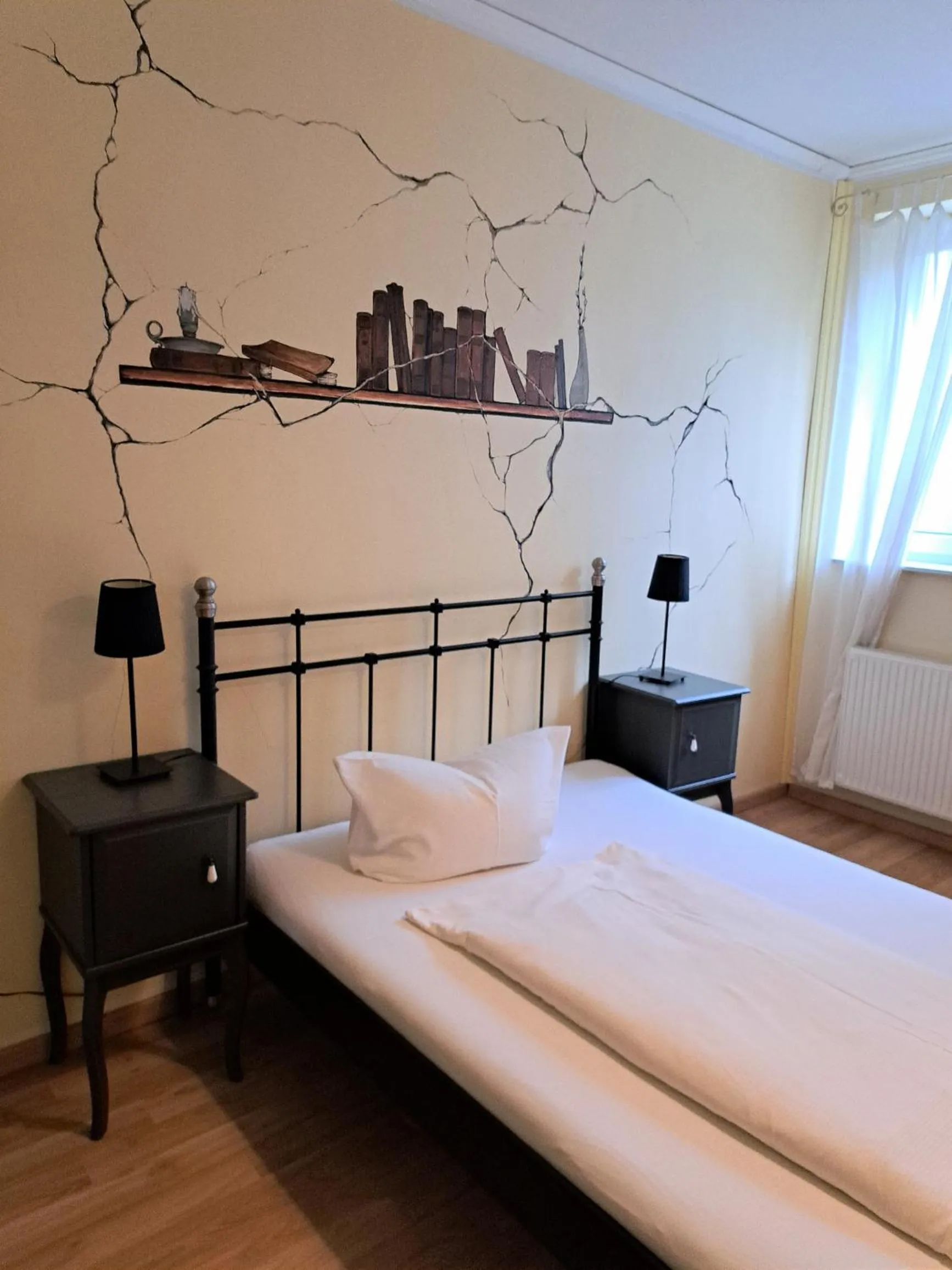 Photo of the whole room, Bed in Gästehaus Villa Seraphinum