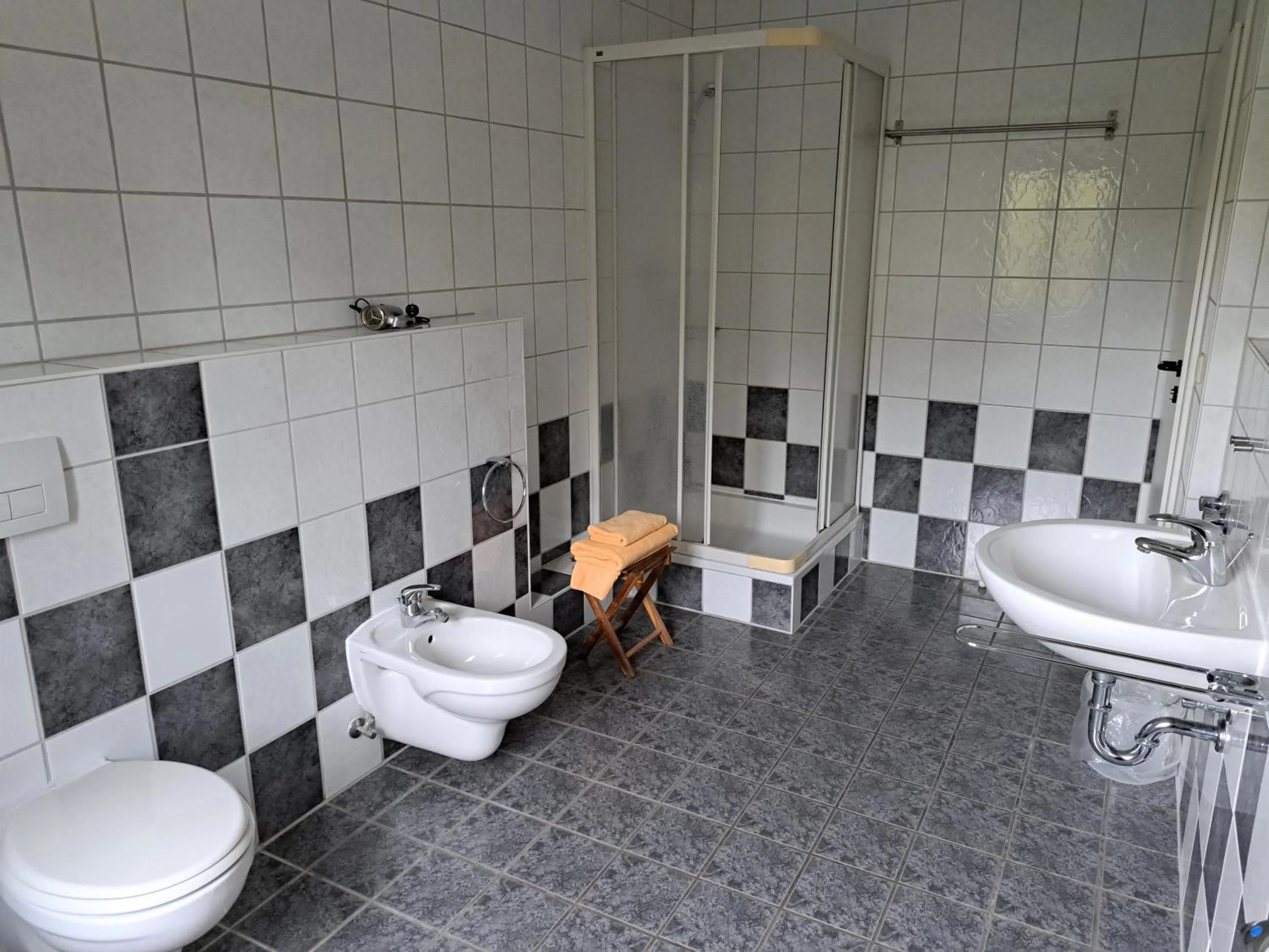 Bathroom in Gästehaus Villa Seraphinum