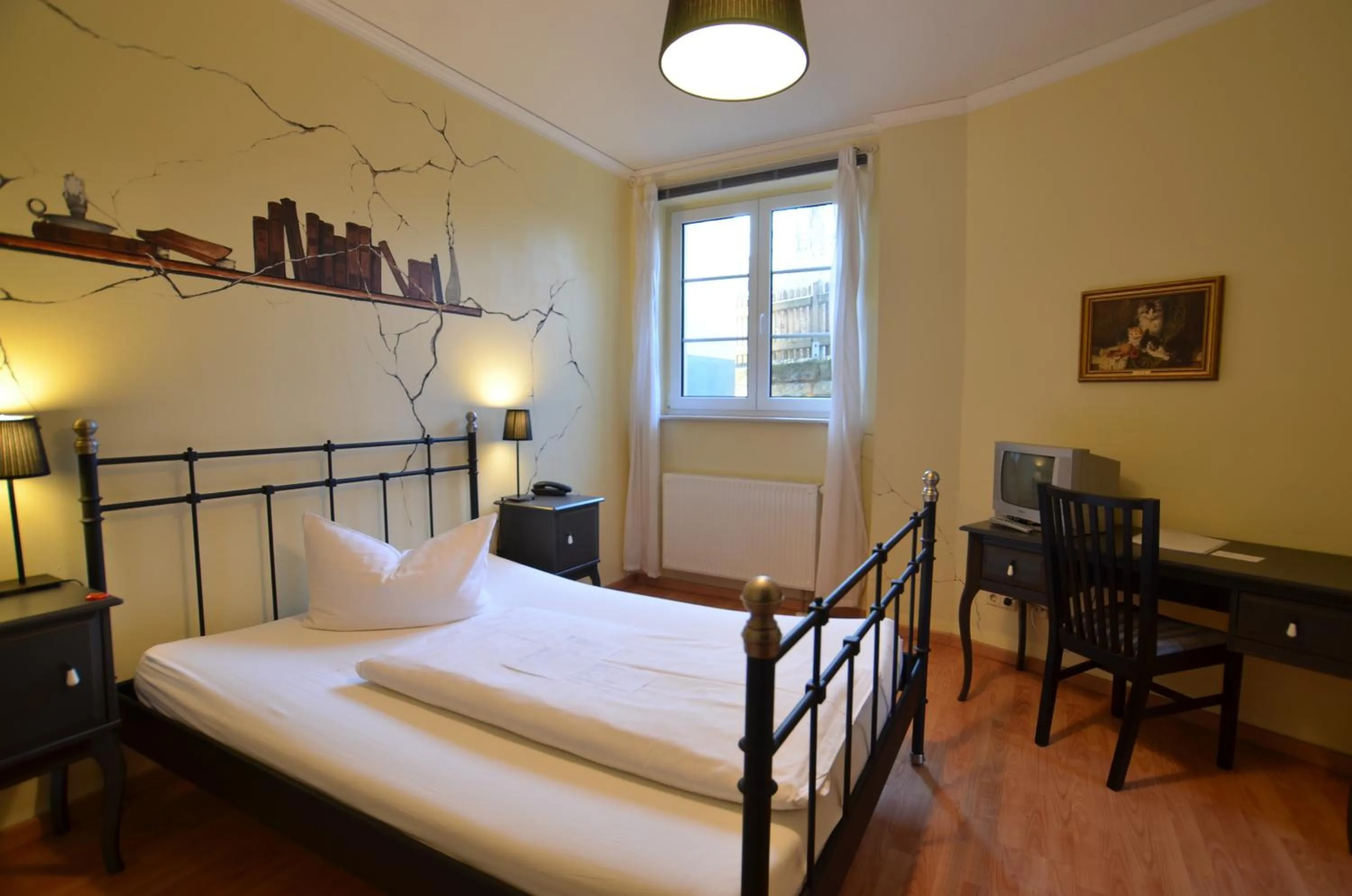 Photo of the whole room, Bed in Gästehaus Villa Seraphinum