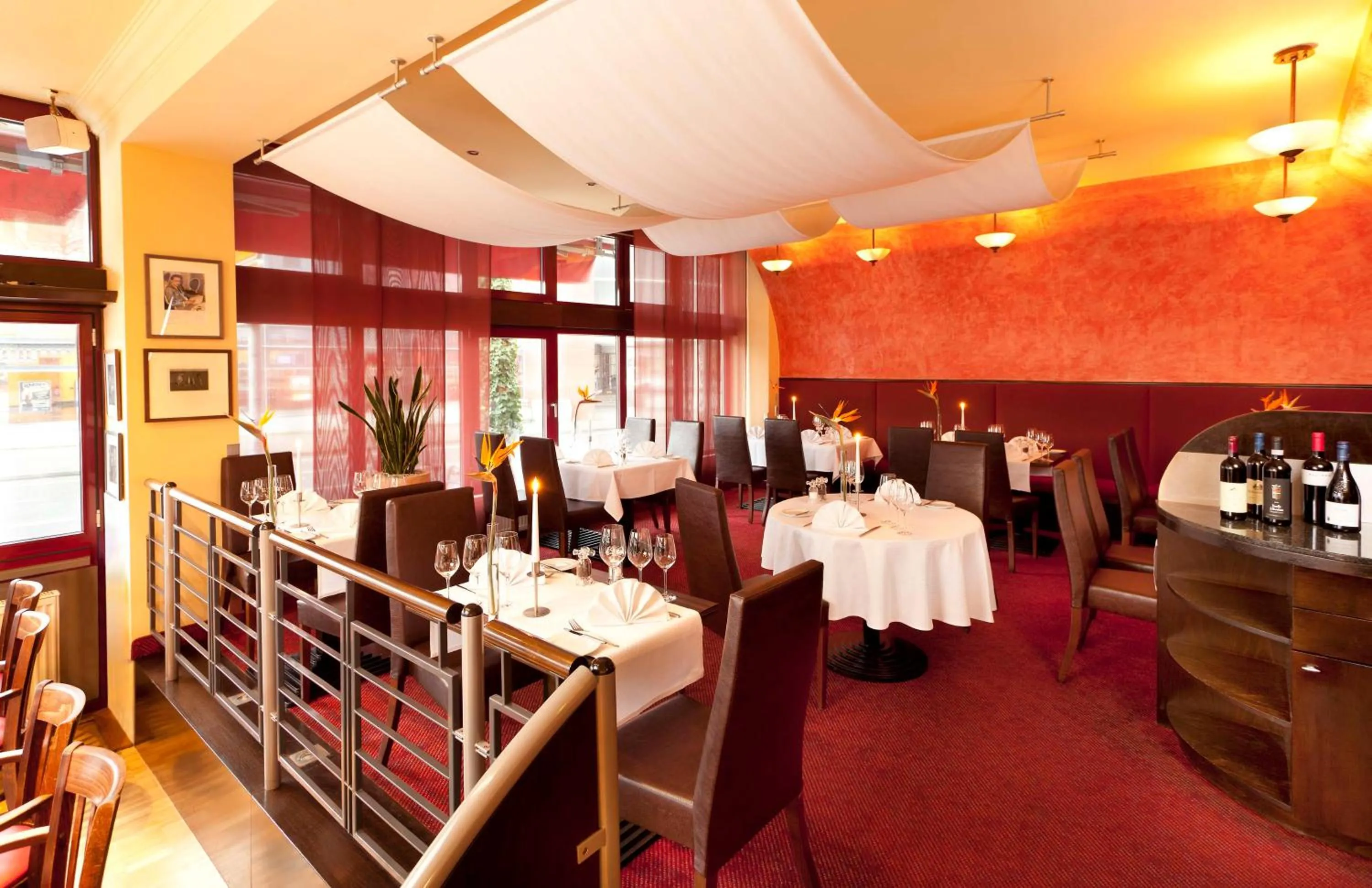 Lounge or bar in Best Western Hotel Hohenzollern