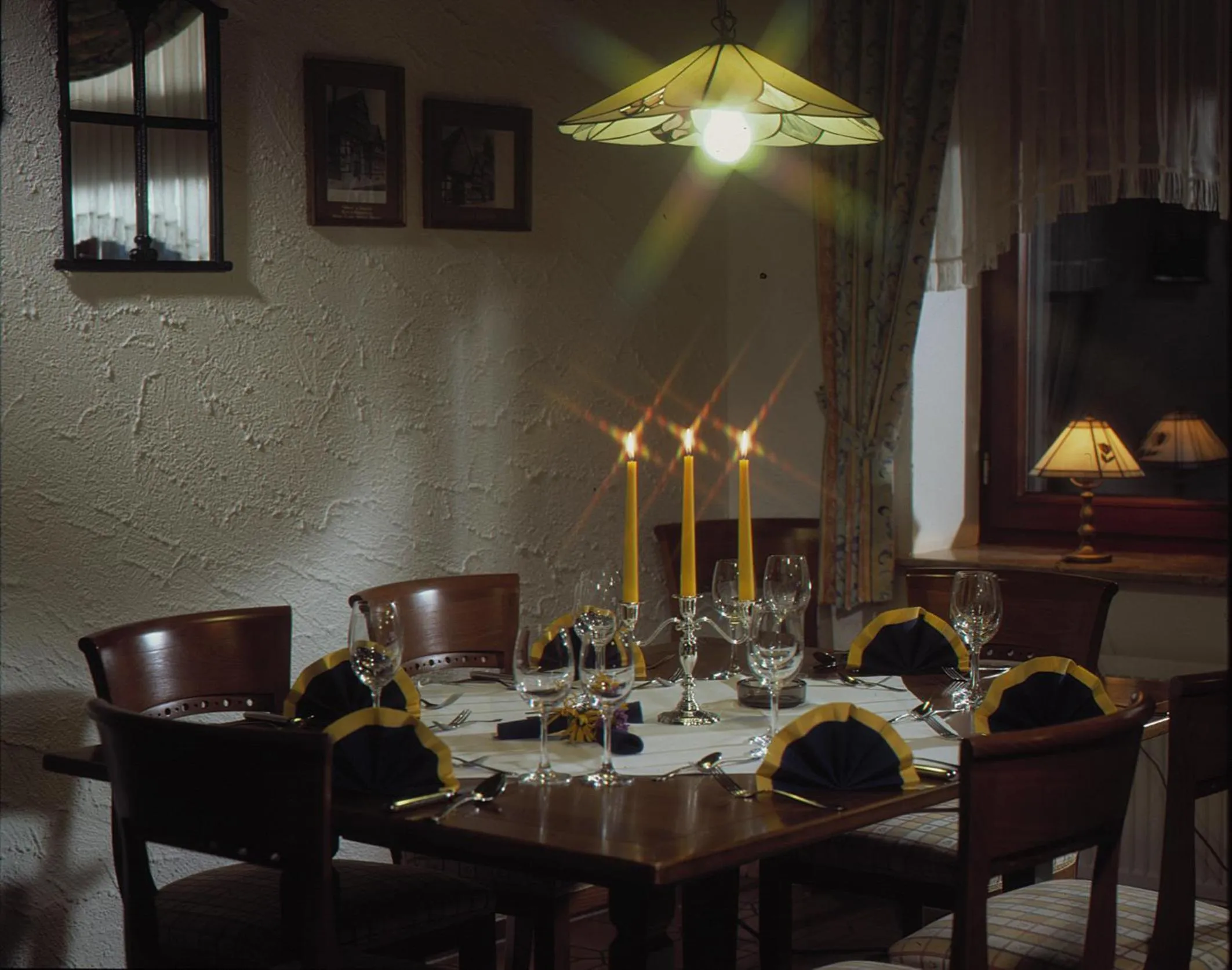 Restaurant/places to eat in Hotel Waldquelle - Baumhaushotel Aerzen