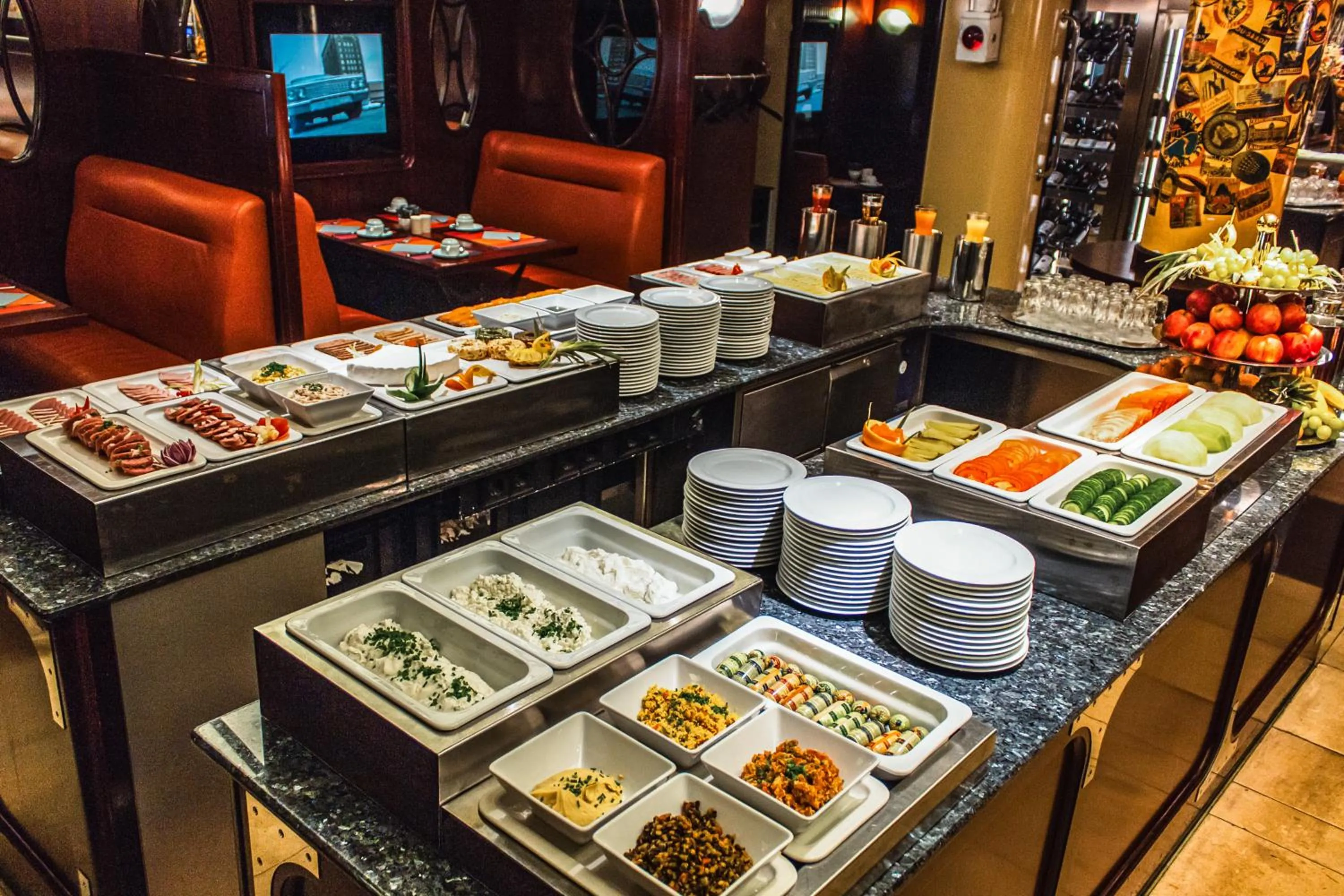 Breakfast in Seaside Park Hotel Leipzig