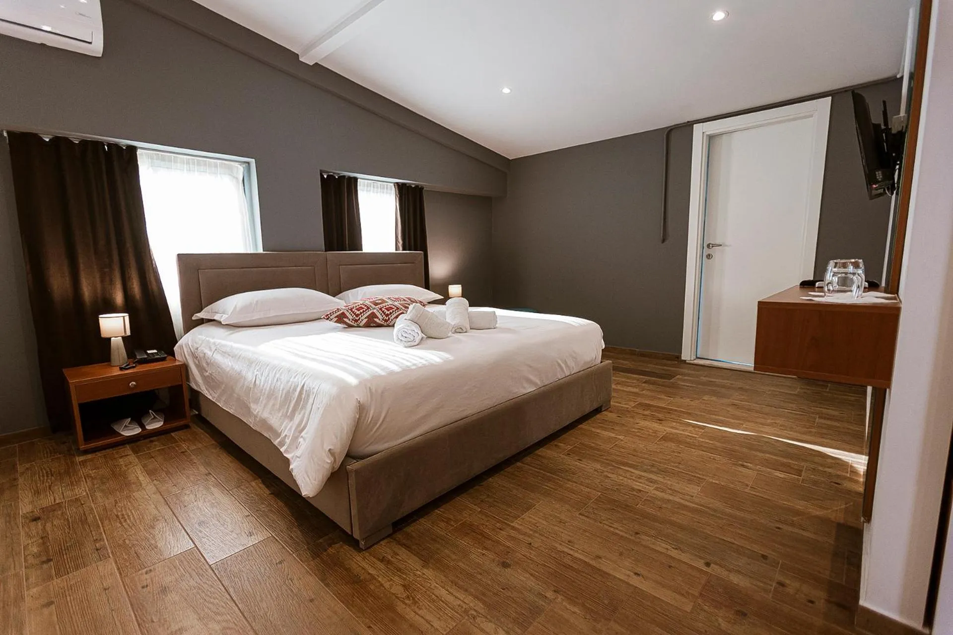 Bed in Olivar Hotel Tirana