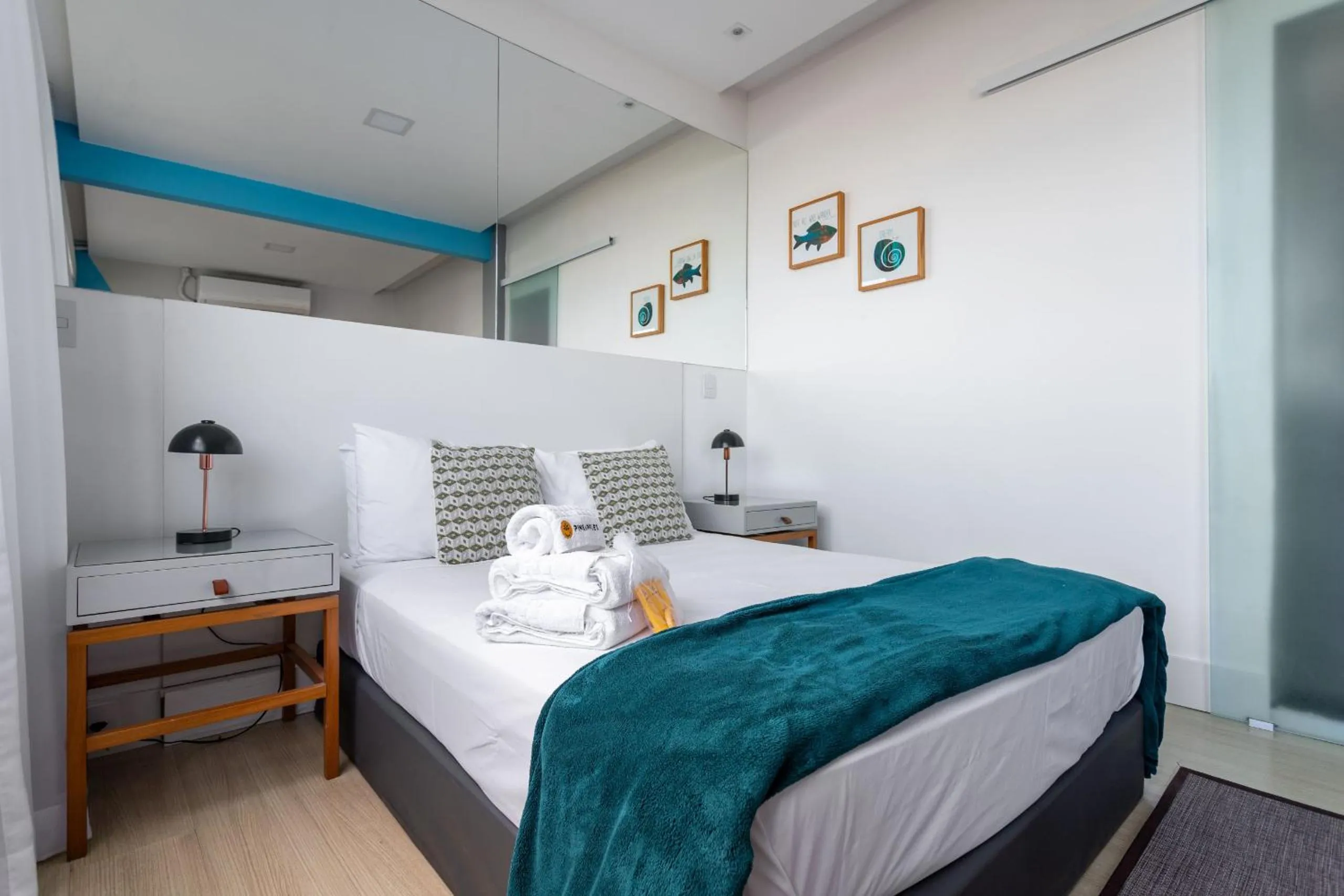 Bed in Vista da praia de Copacabana - NSC1006 Z3