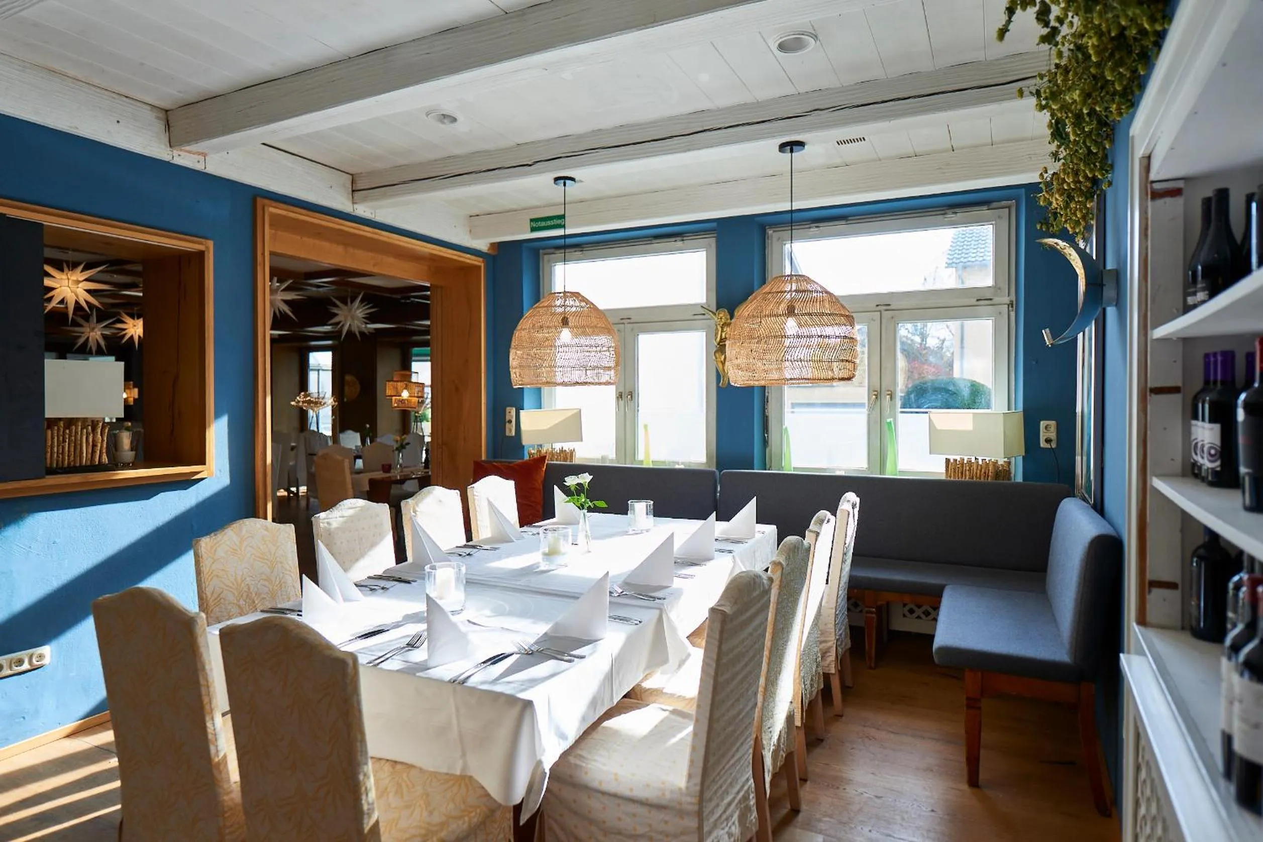 Restaurant/places to eat in Hotel Domizil