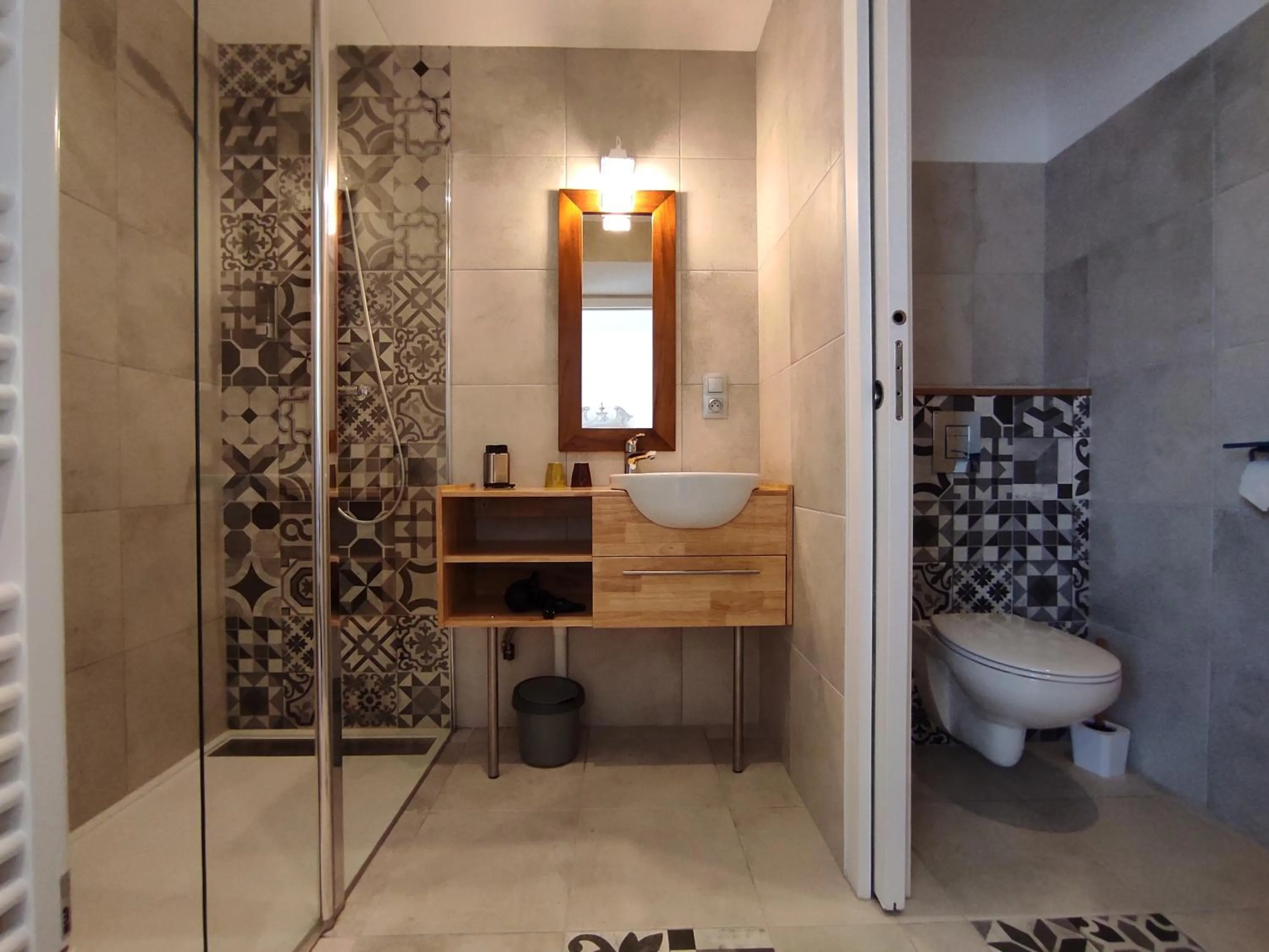 Bathroom in Les Cuves - Saintes