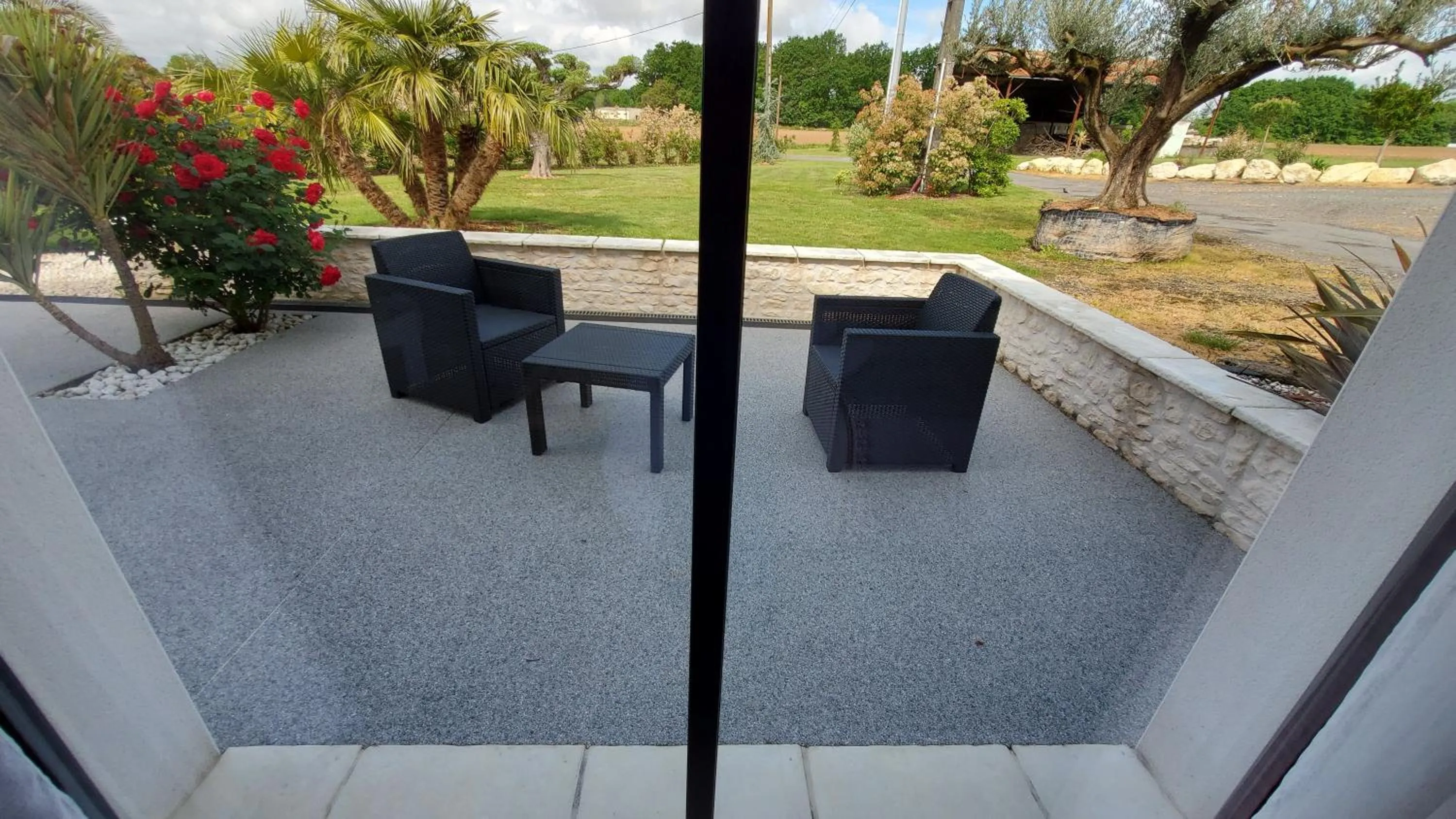 Balcony/Terrace in Les Cuves - Saintes