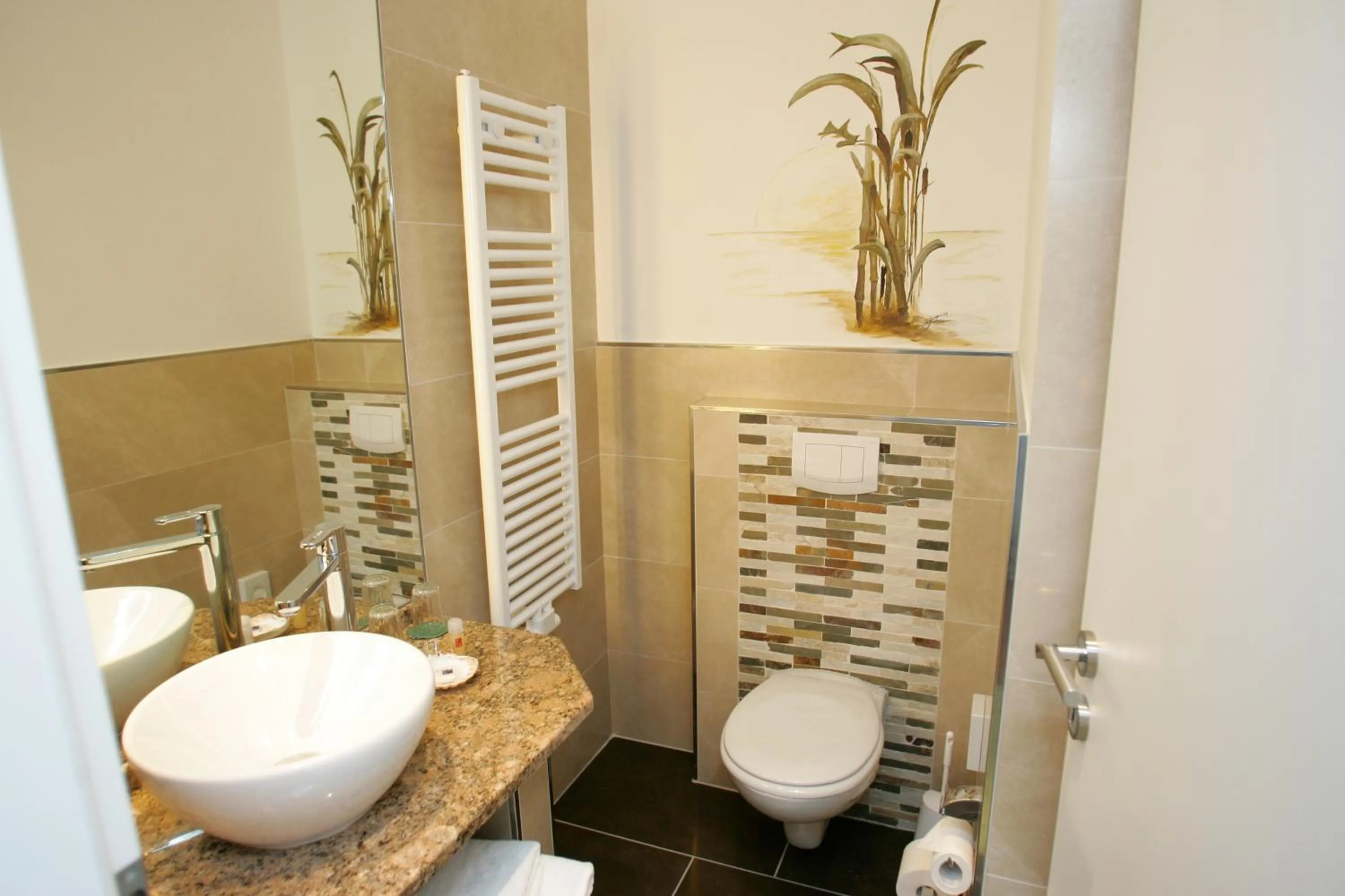 Bathroom in Isselhorster Landhaus