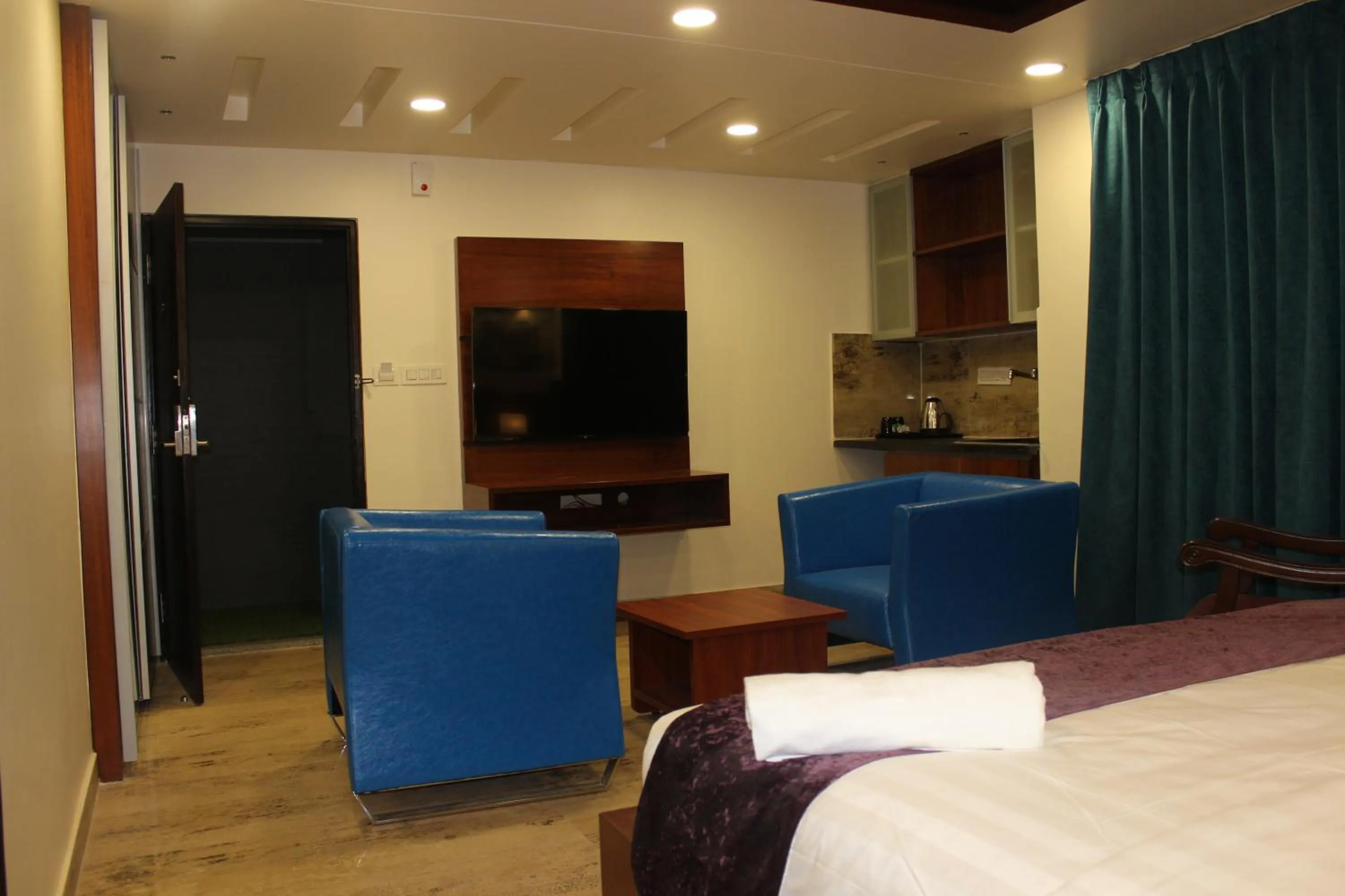 TV and multimedia, Bed in Hotel Urban Jade