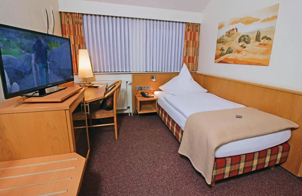 Photo of the whole room, Bed in Hotel Lindenkrug