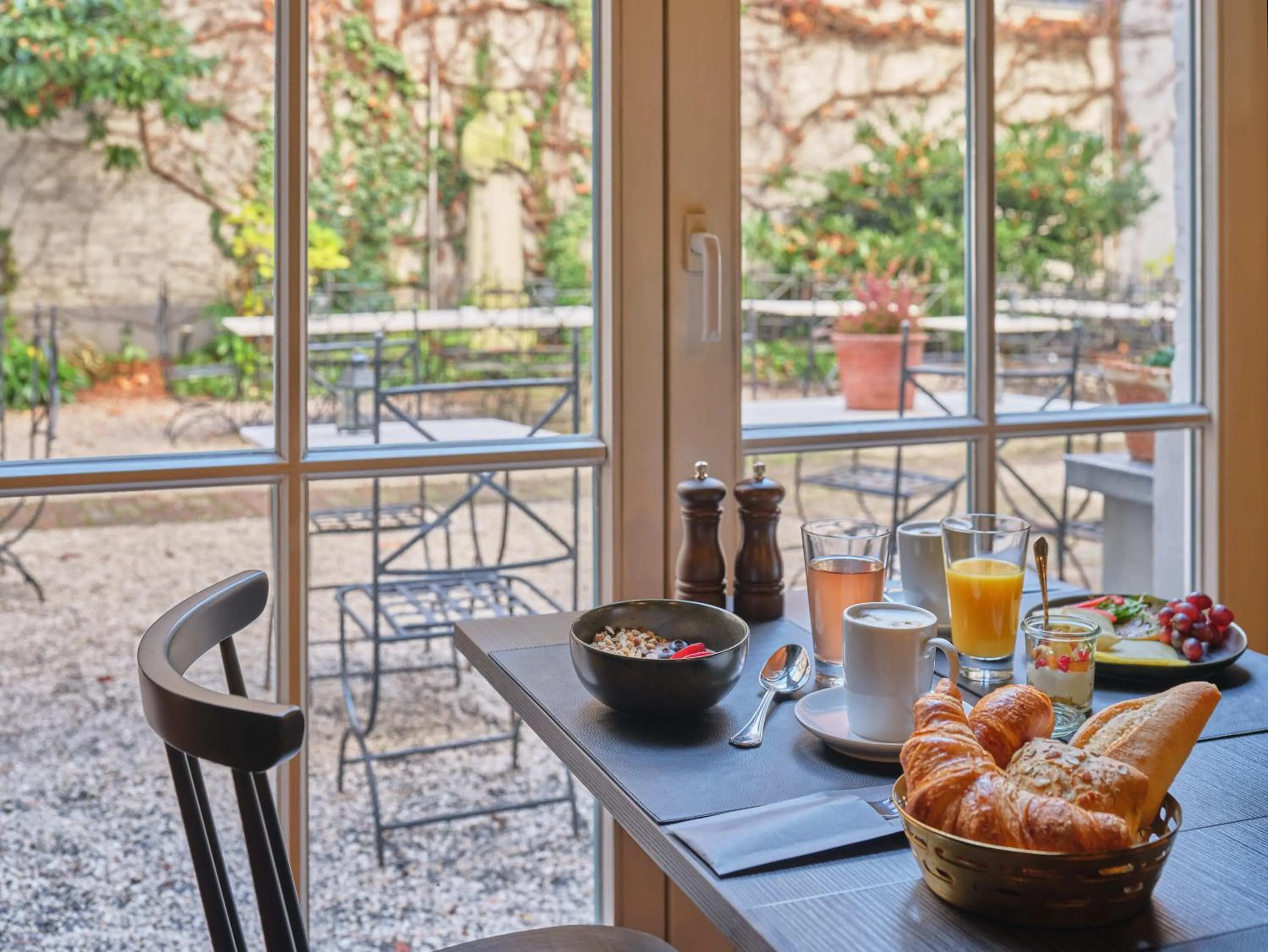 Breakfast in Classik Hotel Antonius