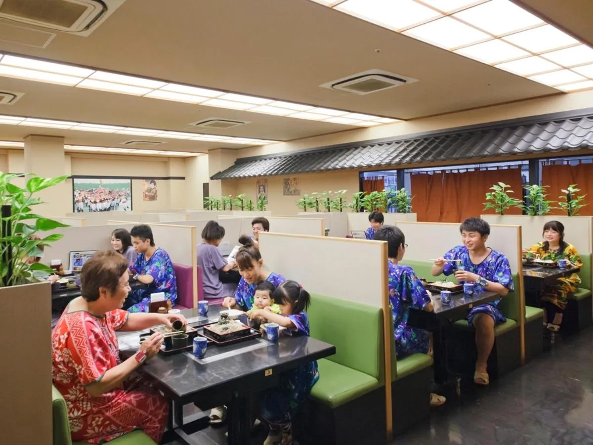 Restaurant/places to eat in Ryugujo Spa Hotel Mikazuki Ryugutei