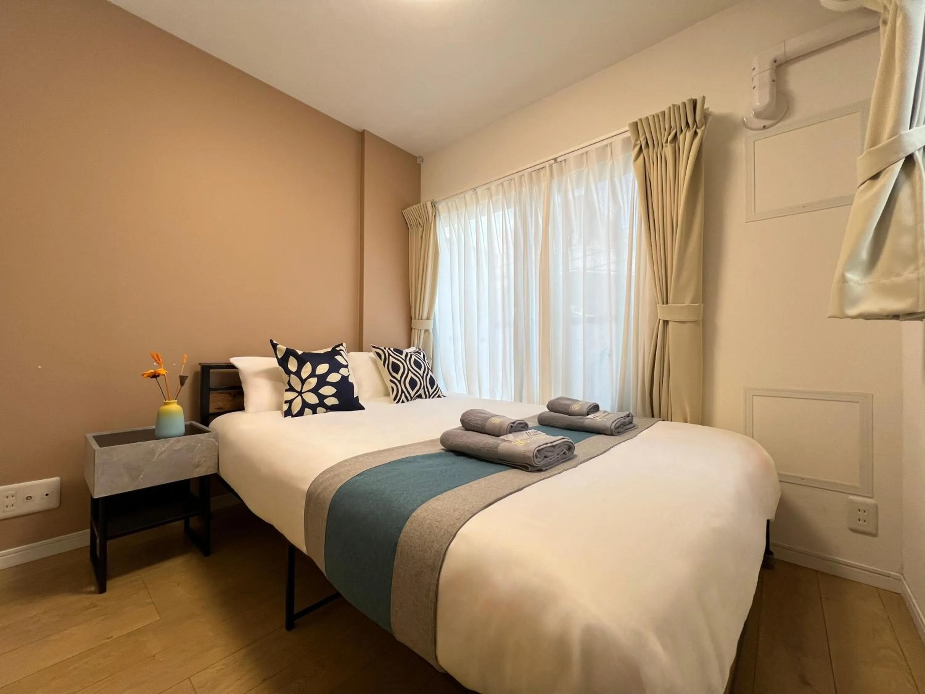 Bed in nestay inn tokyo kagurazaka