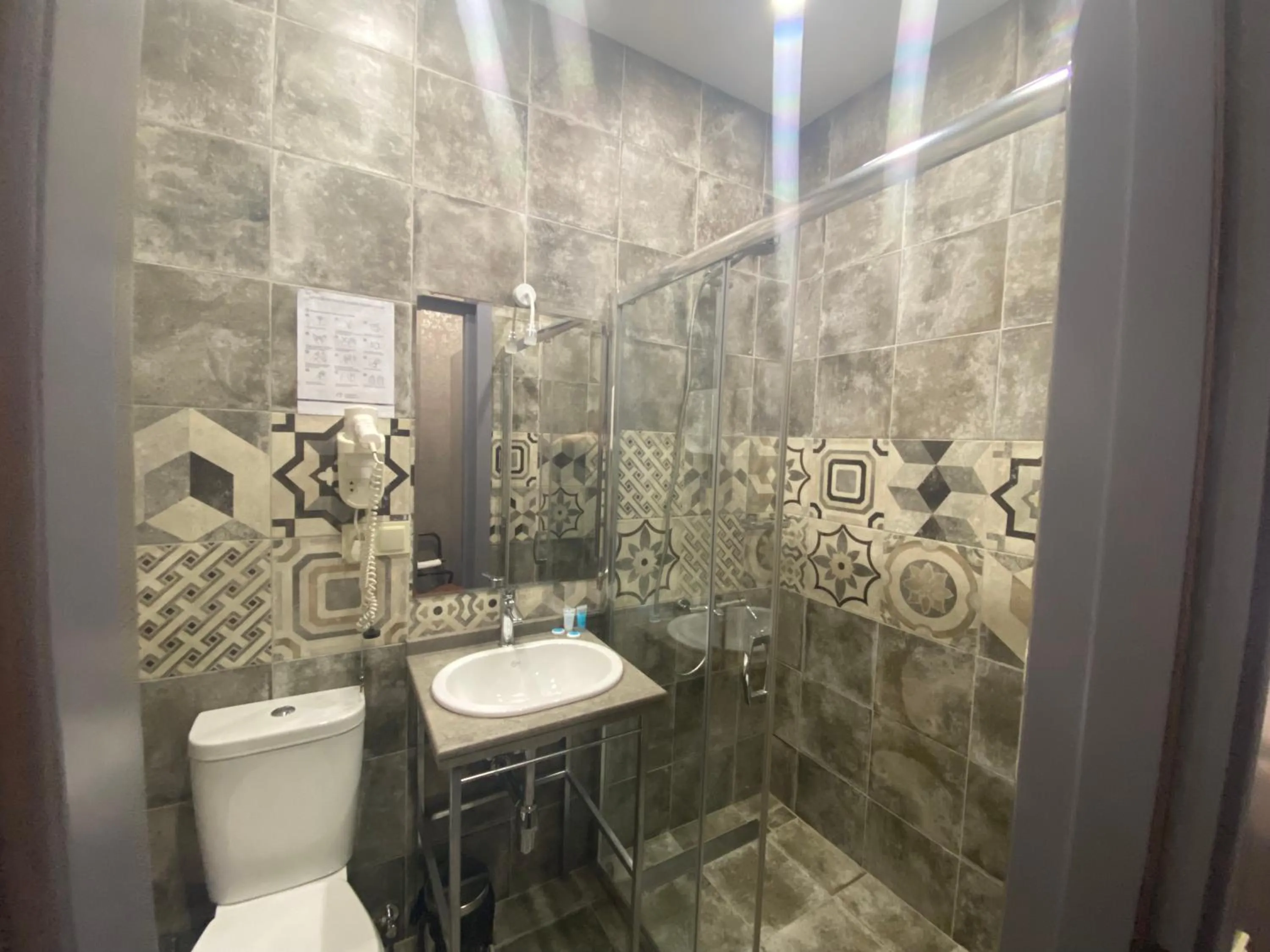 Bathroom in Hotel Day Inn