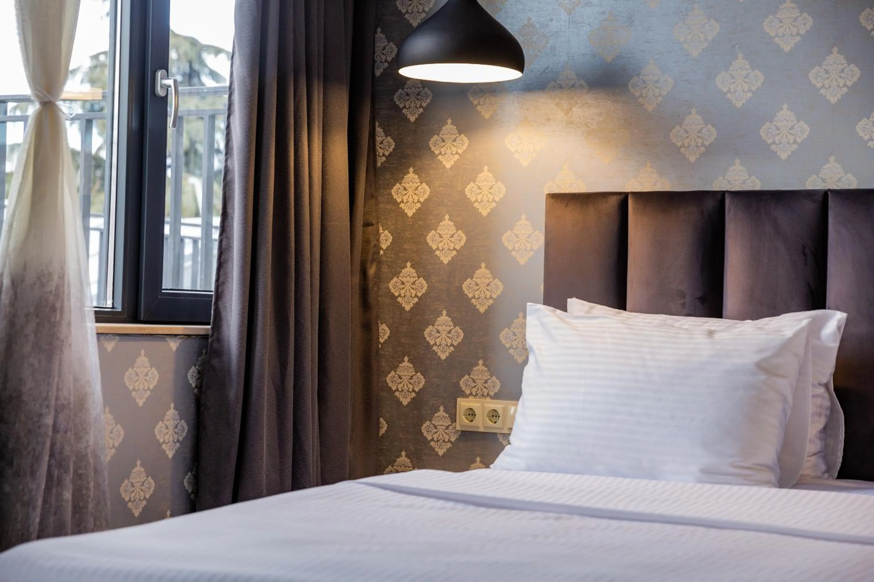 Bedroom, Bed in Hotel Day Inn