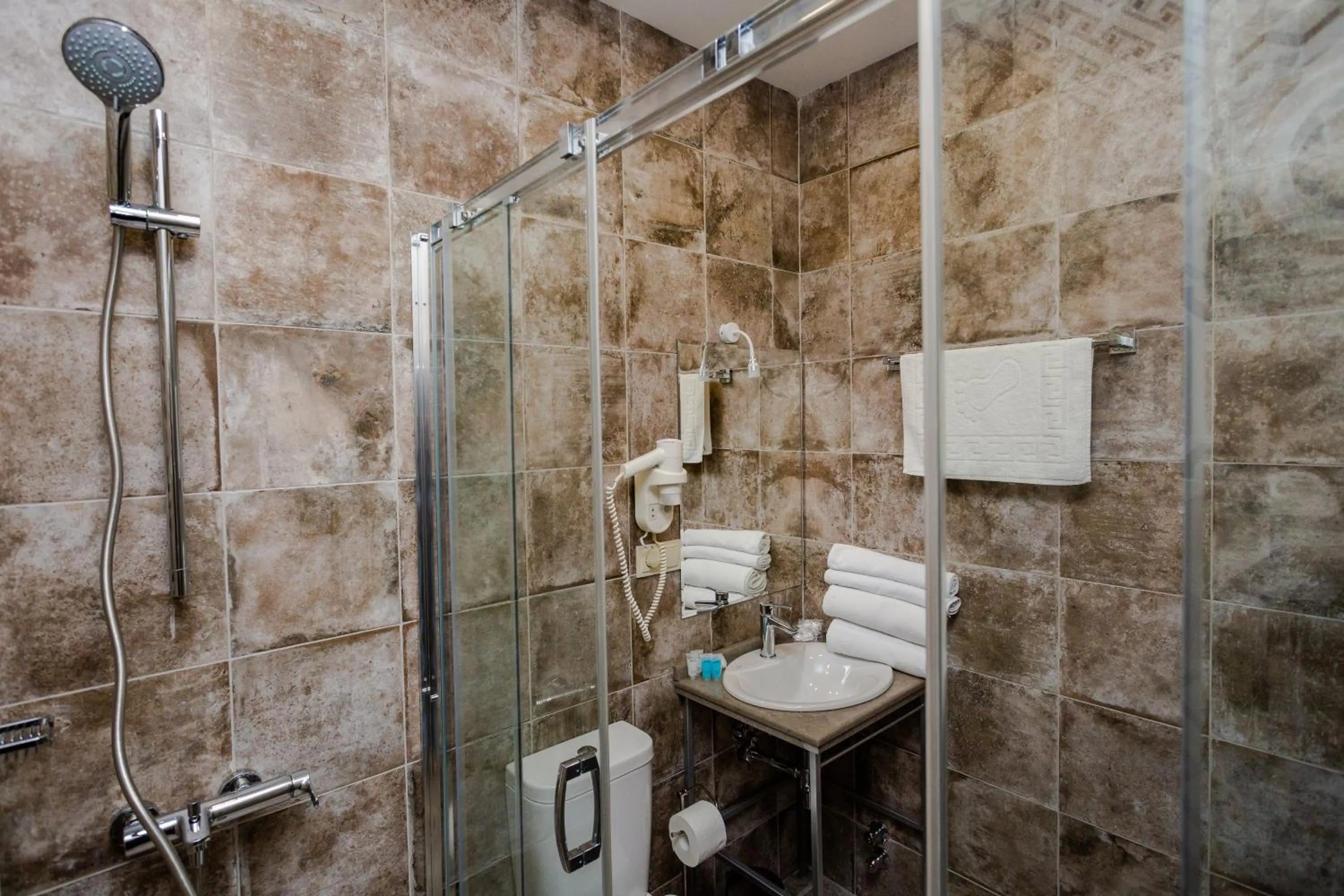 Bathroom in Hotel Day Inn