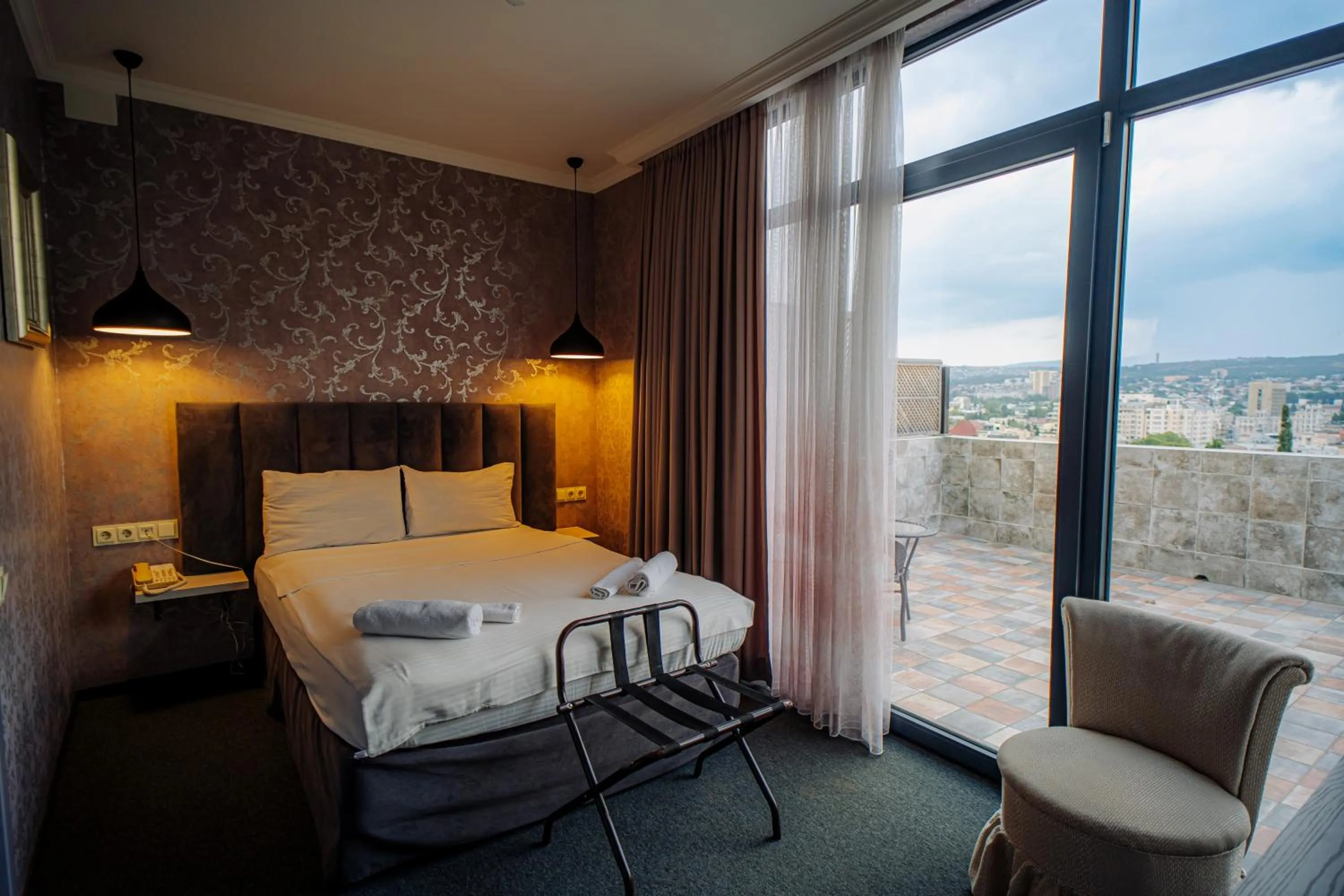 Bed in Hotel Day Inn