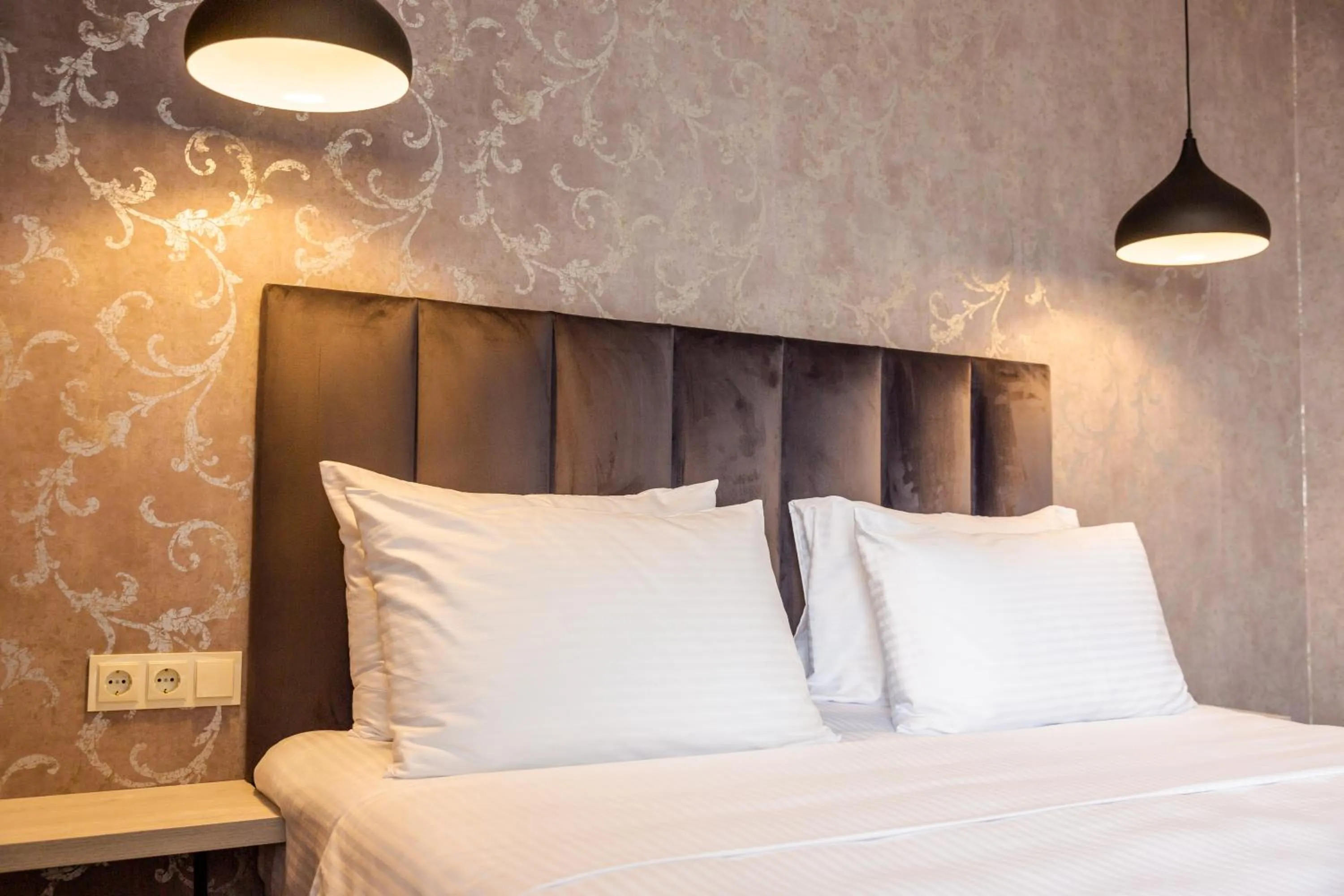 Bed in Hotel Day Inn