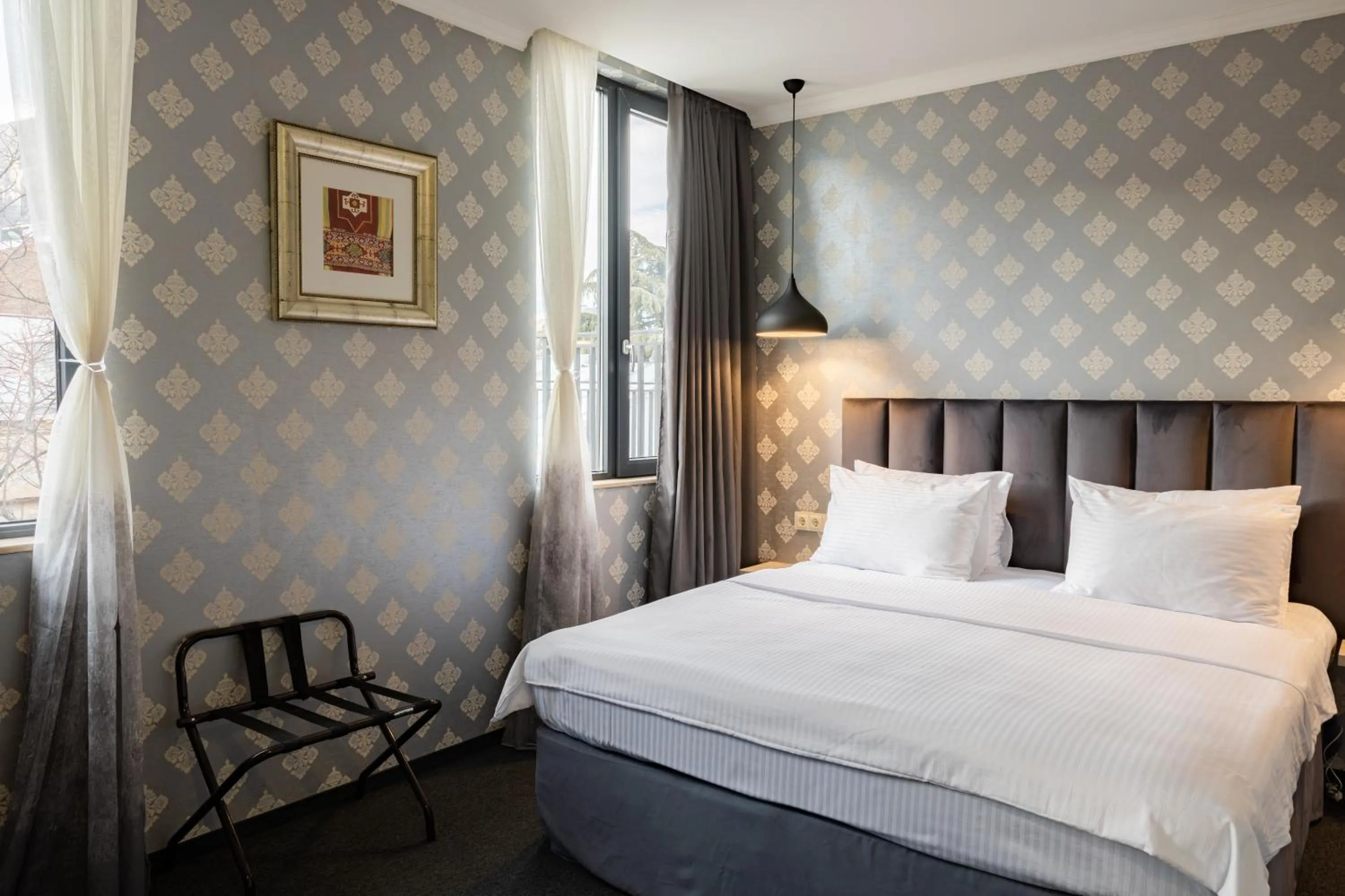 Bed in Hotel Day Inn