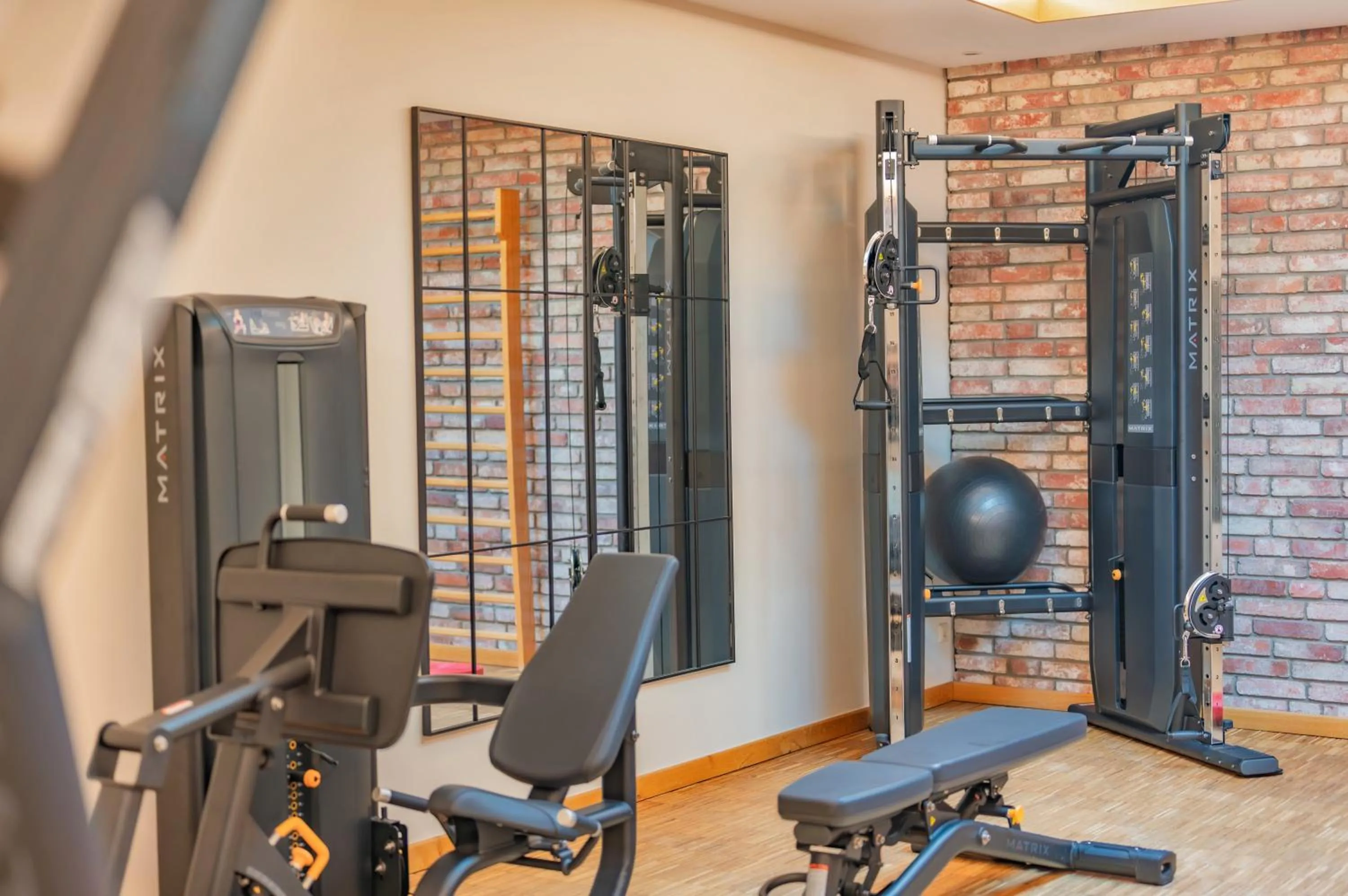 Fitness centre/facilities in Strandhotel Heringsdorf mit Soleaußenpool 30 Grad